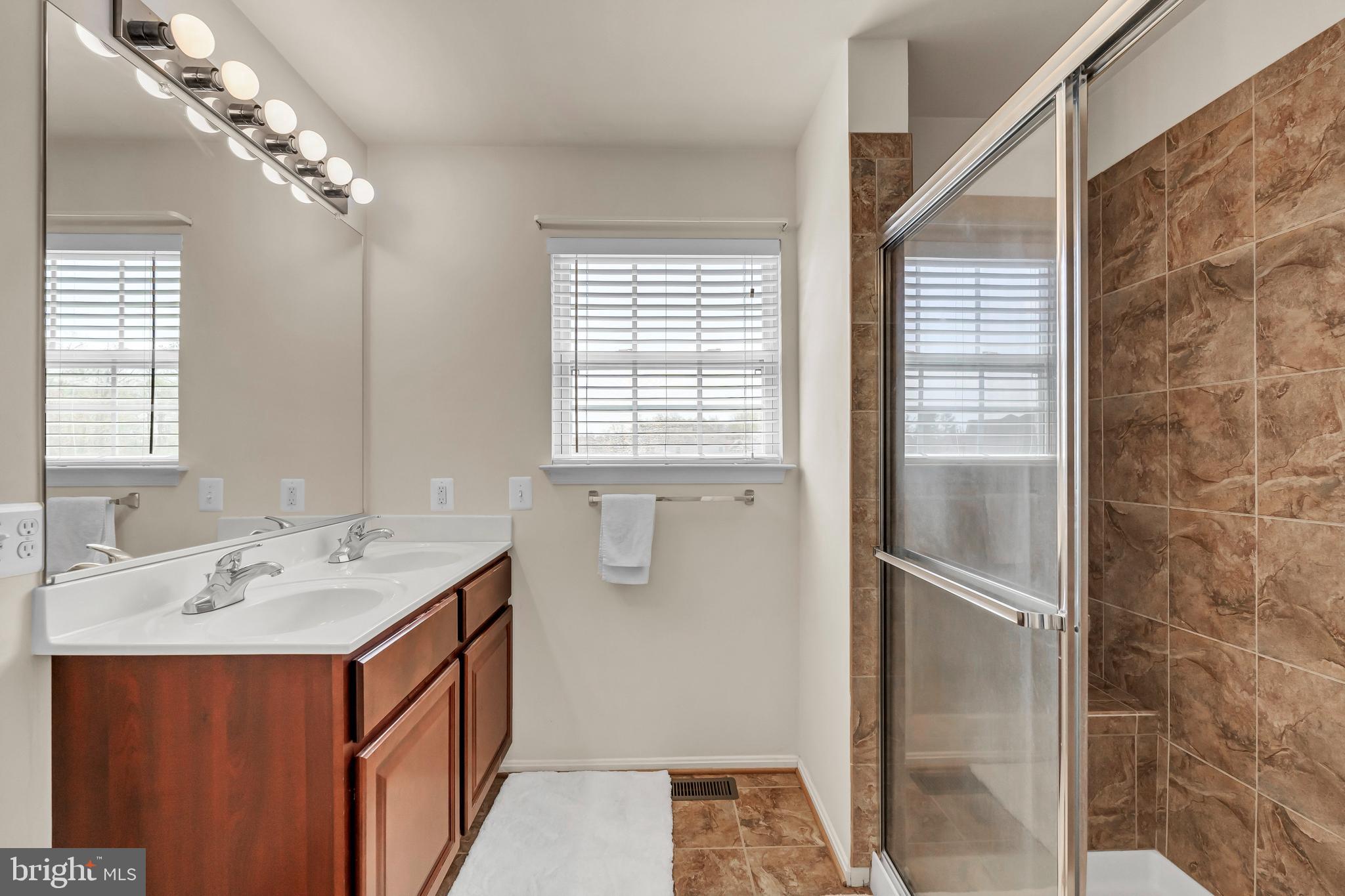 GREENHAVEN RUN - Residential