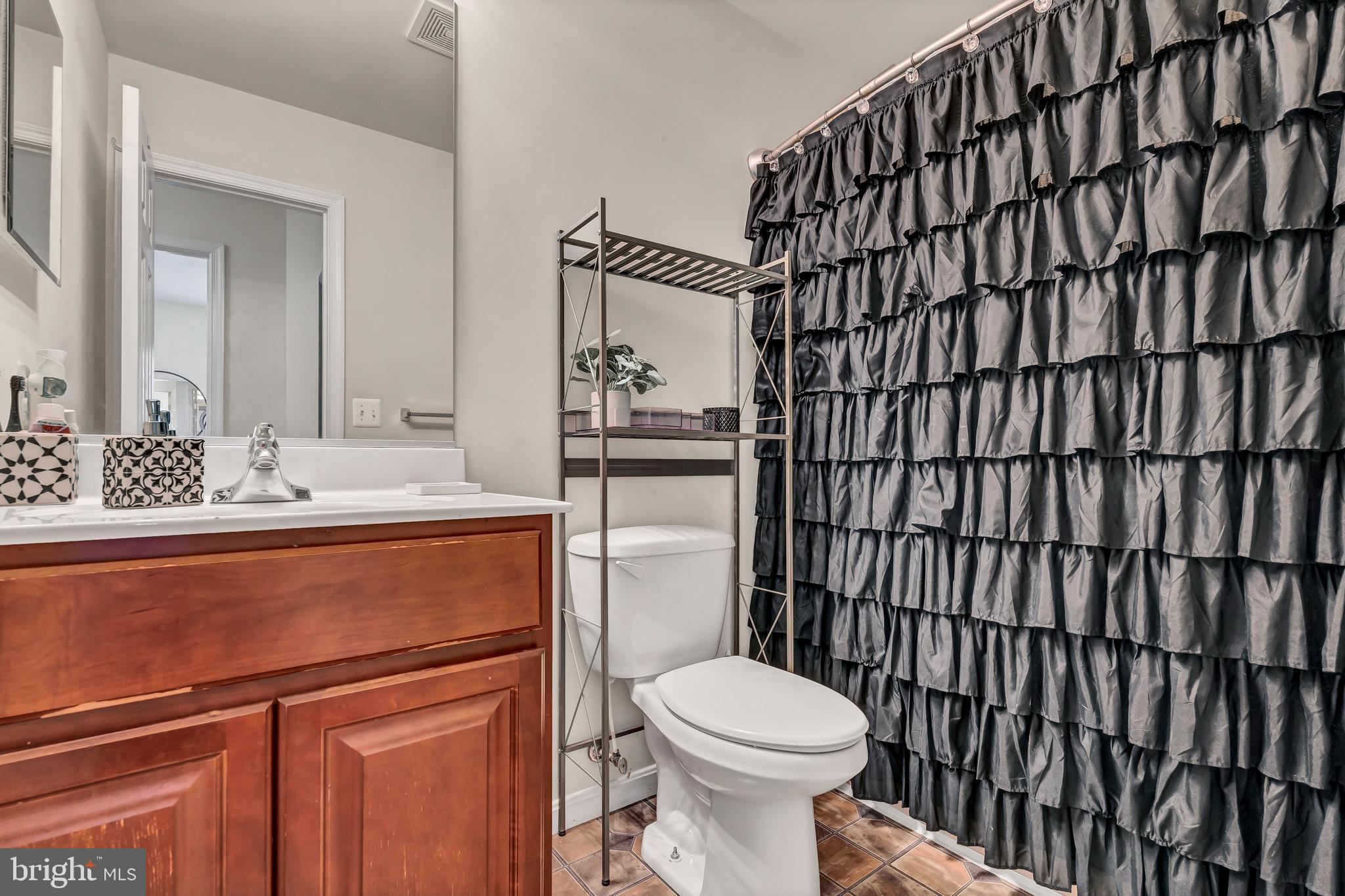 GREENHAVEN RUN - Residential