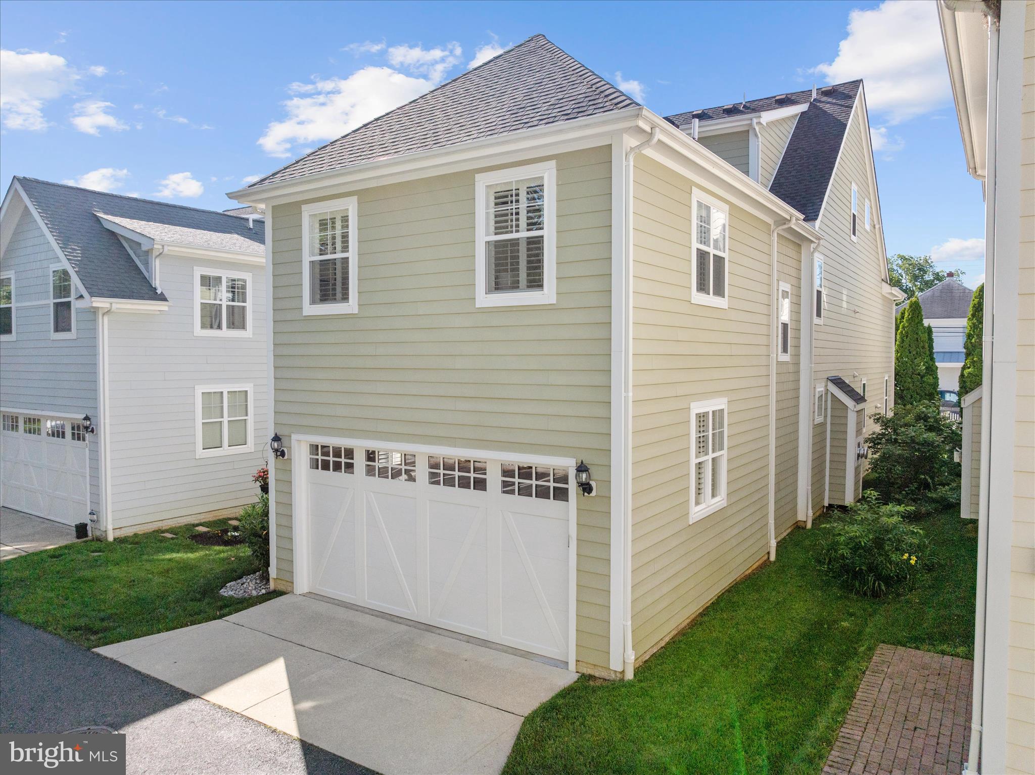 EASTPORT - Residential