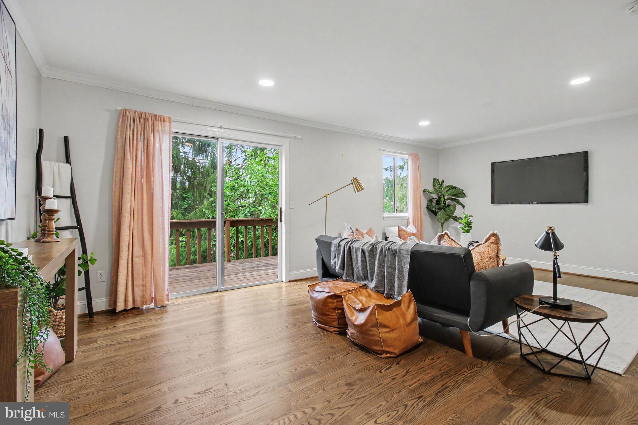 VALLEYWOOD AT FIVE FARMS - Residential