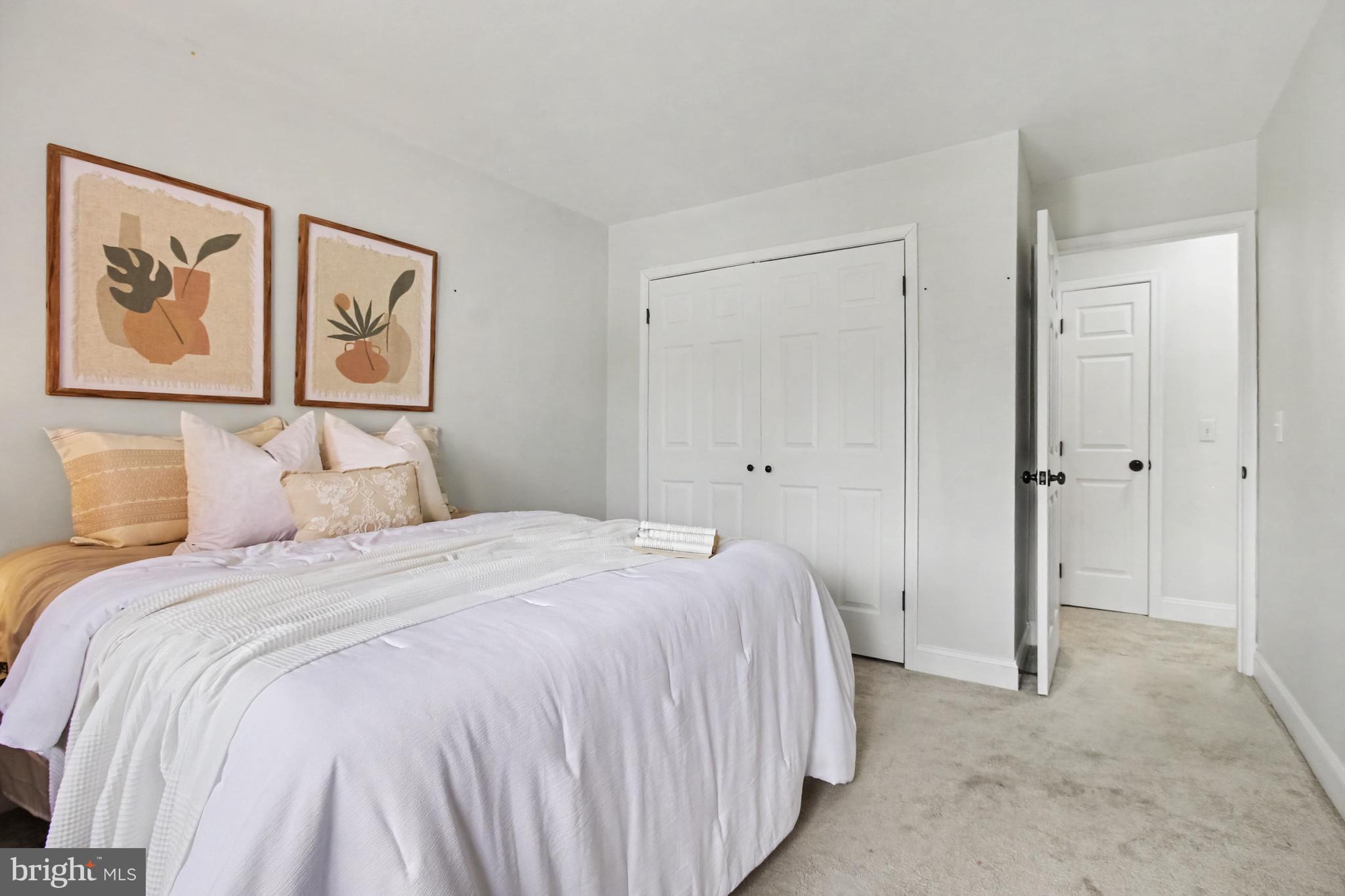 VALLEYWOOD AT FIVE FARMS - Residential