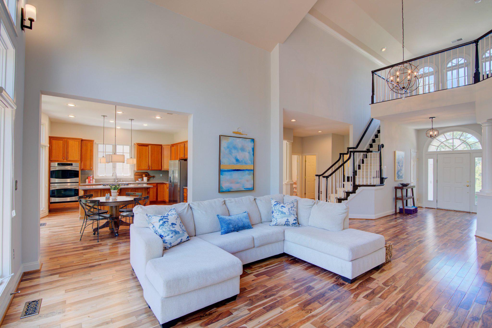 RIVER CREEK - Residential