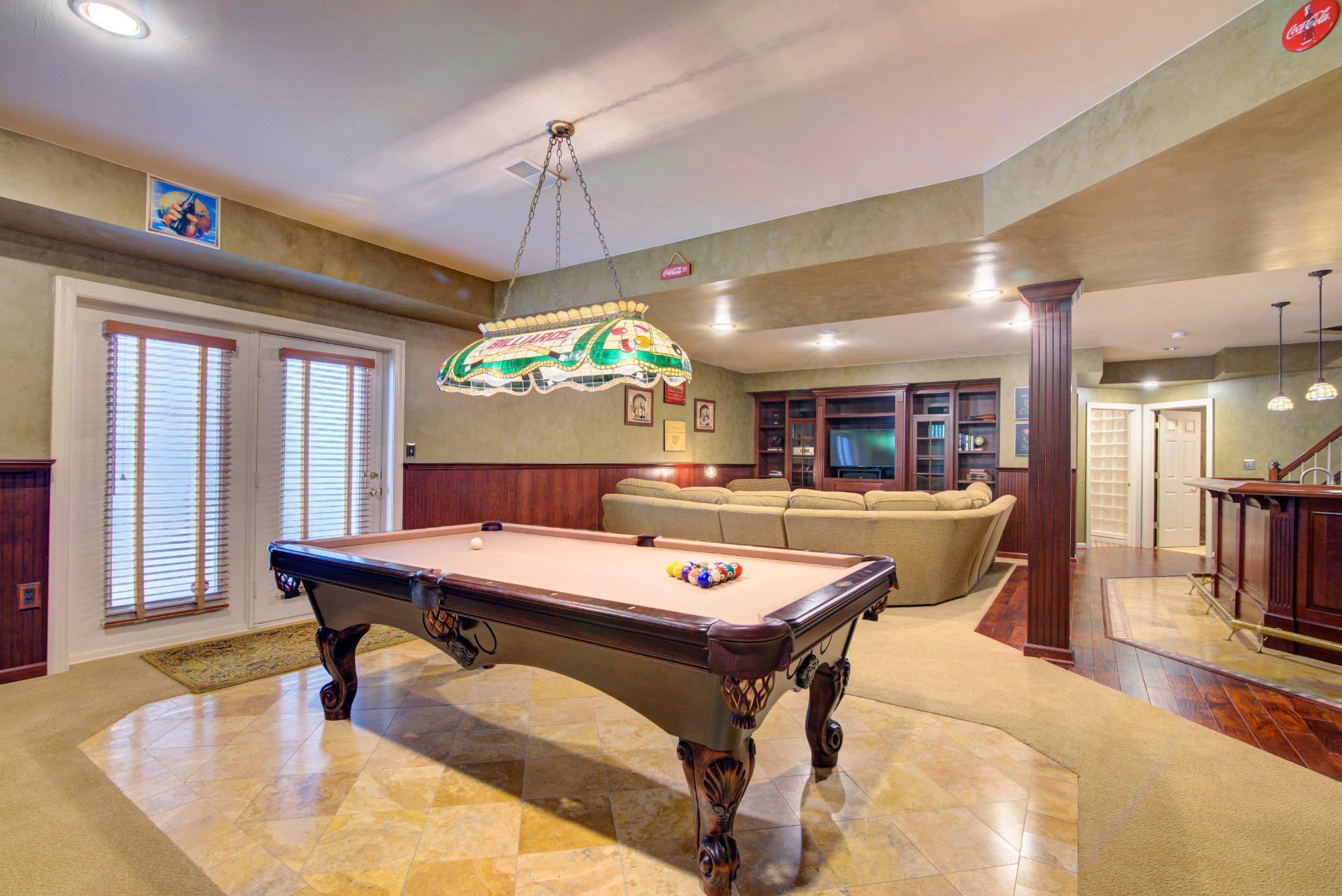 RIVER CREEK - Residential