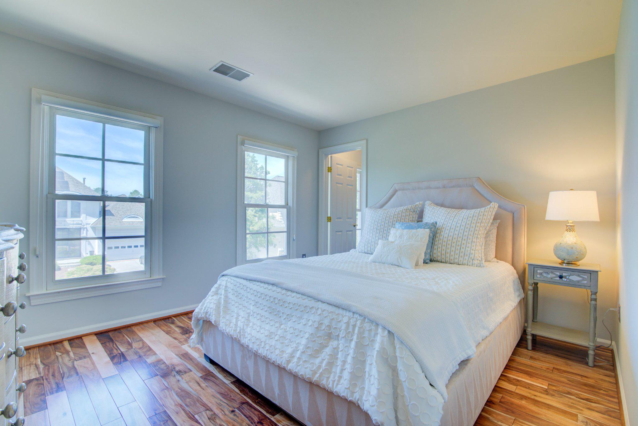 RIVER CREEK - Residential