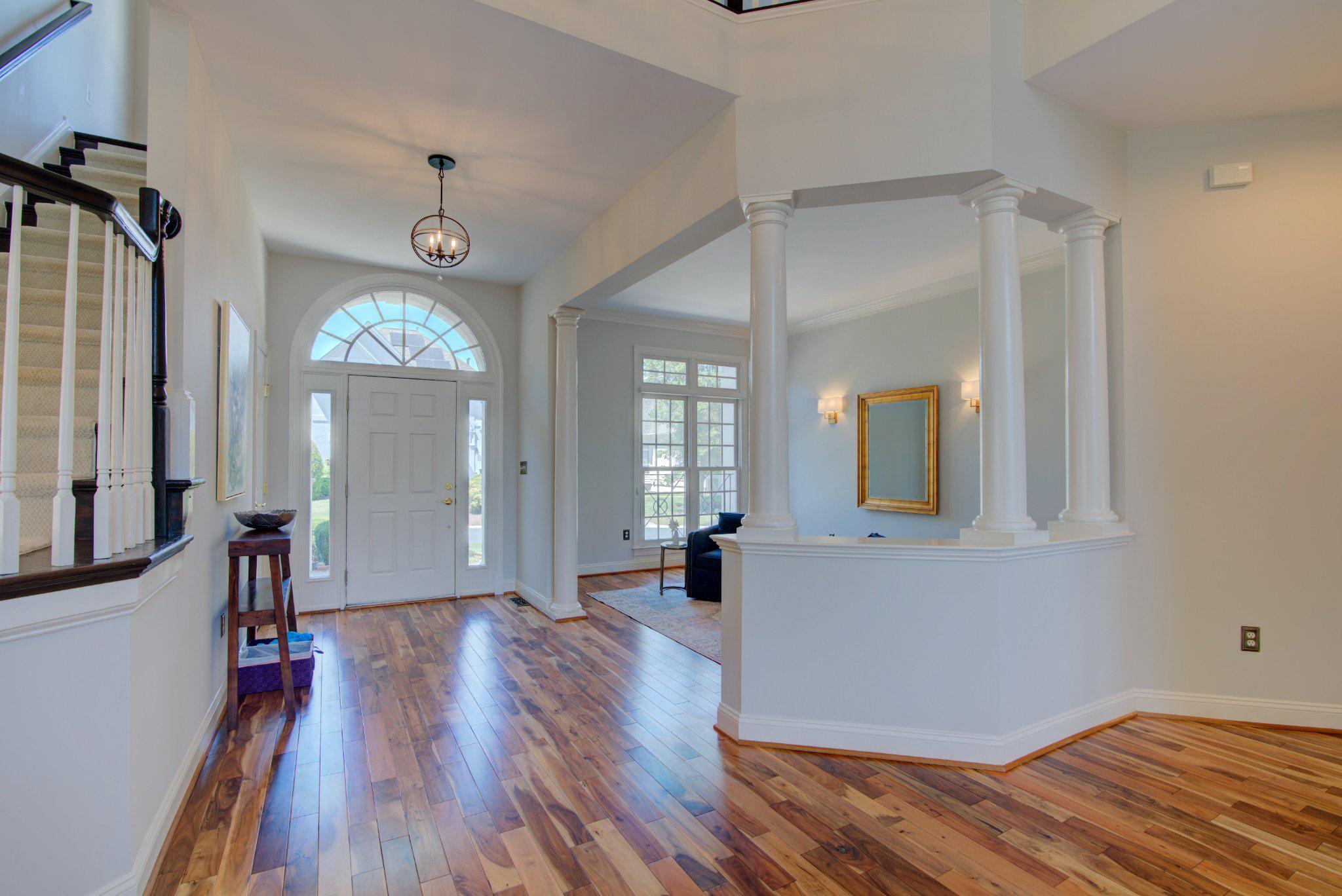 RIVER CREEK - Residential