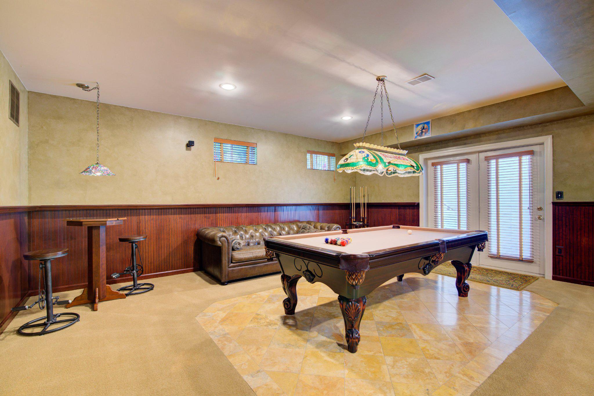 RIVER CREEK - Residential