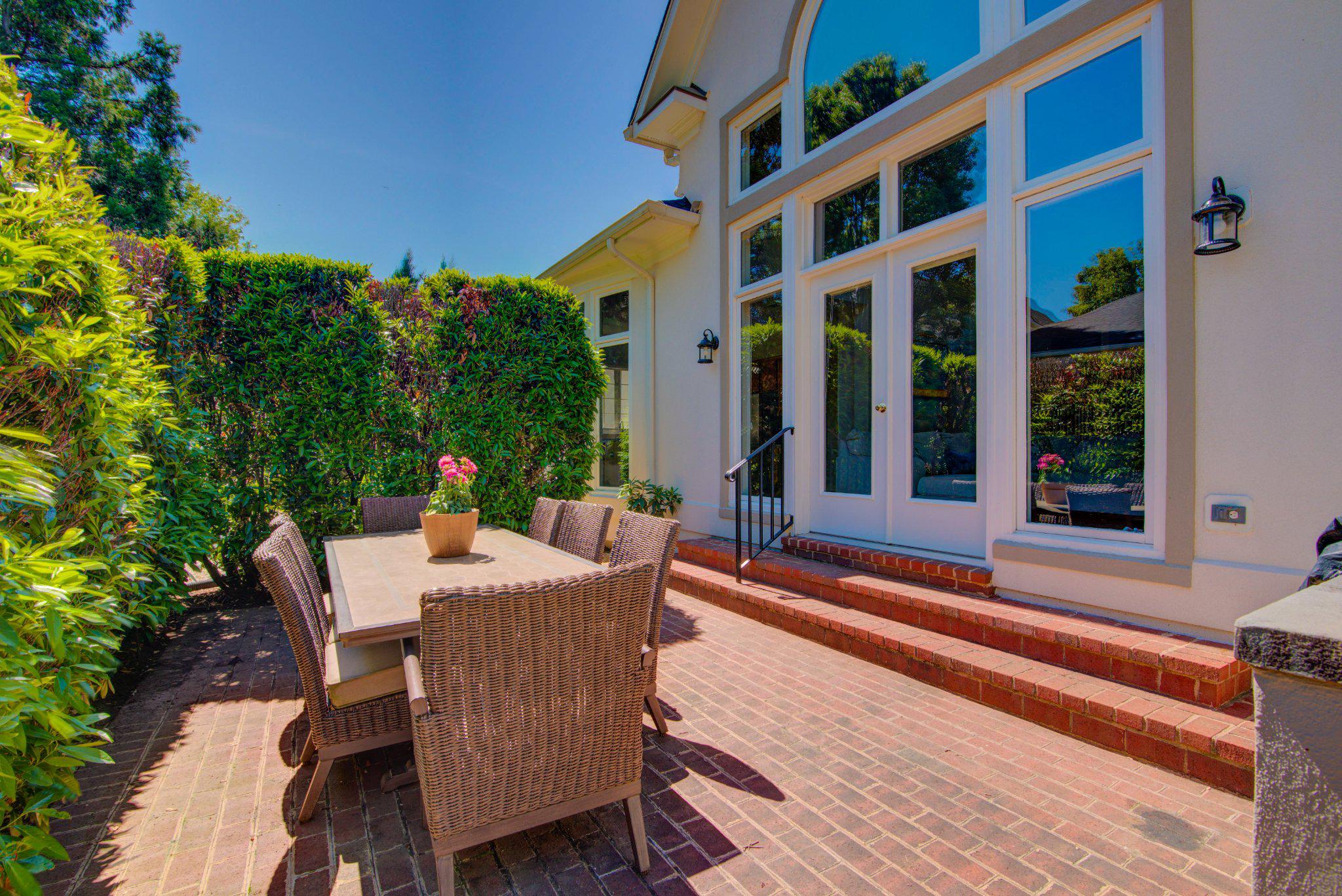 RIVER CREEK - Residential
