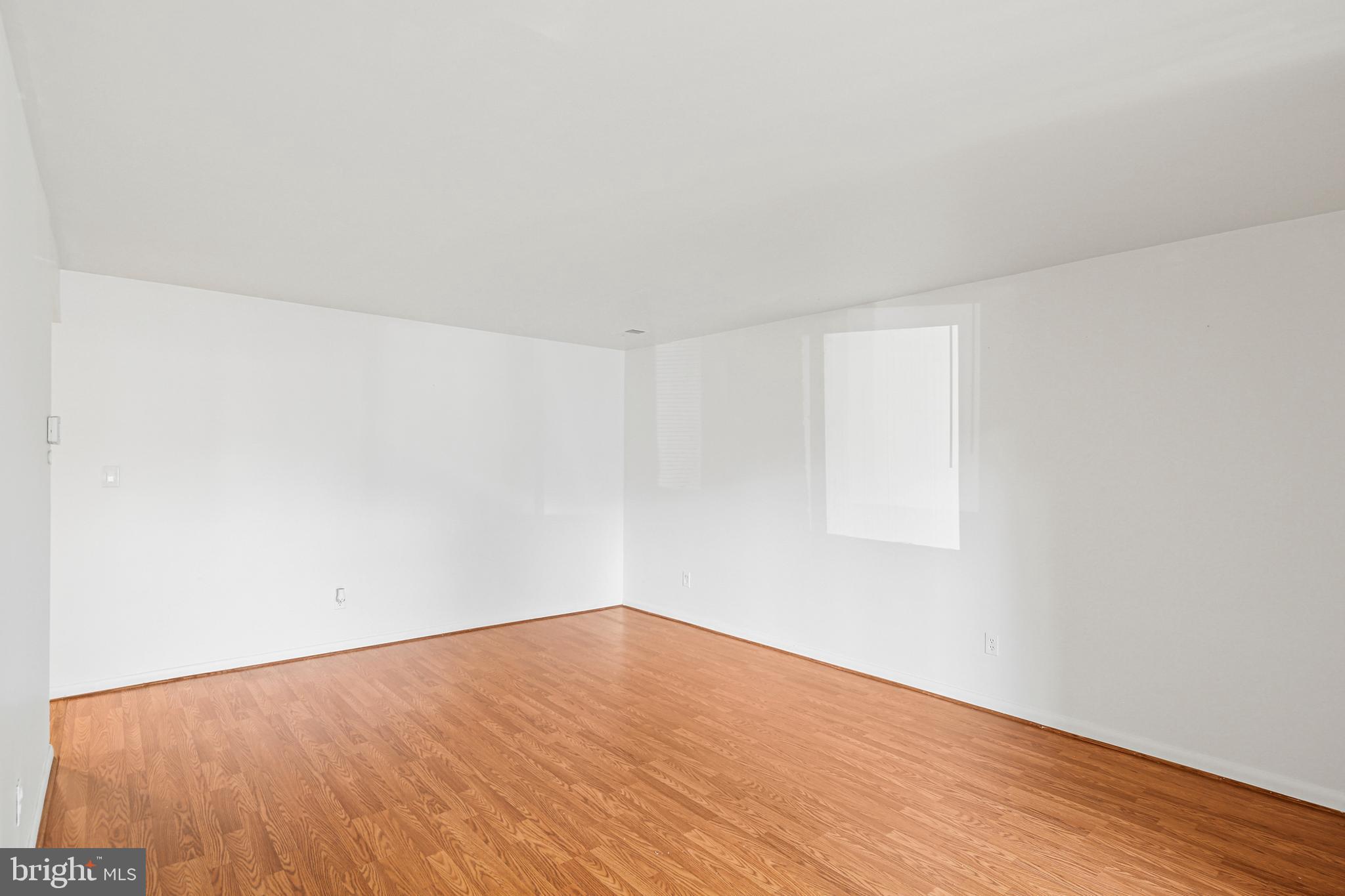 MAYS CHAPEL VILLAGE - Residential Lease