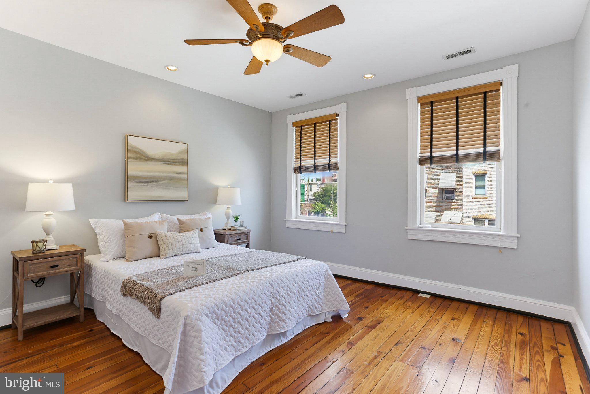 HIGHLANDTOWN - Residential