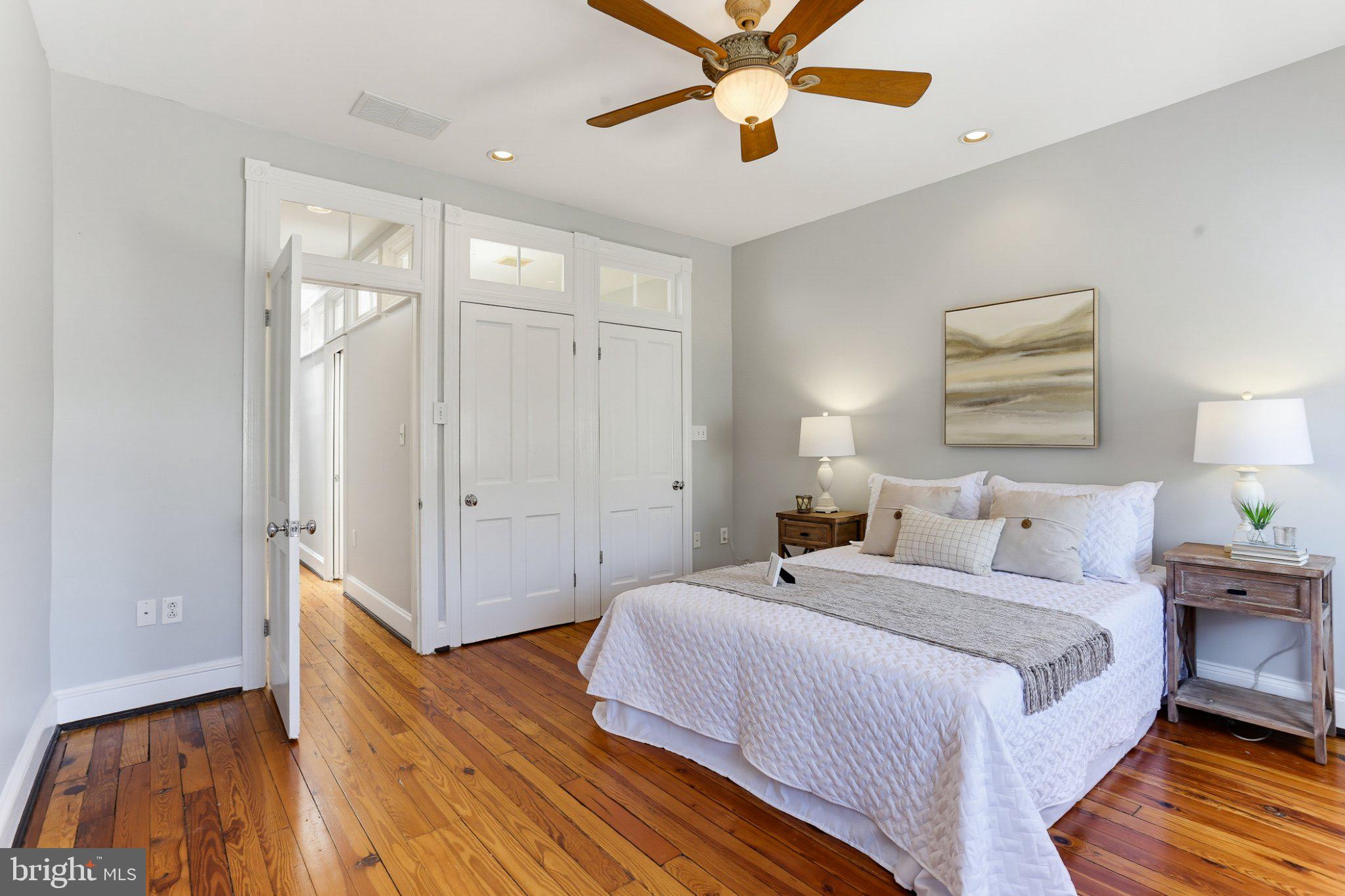 HIGHLANDTOWN - Residential