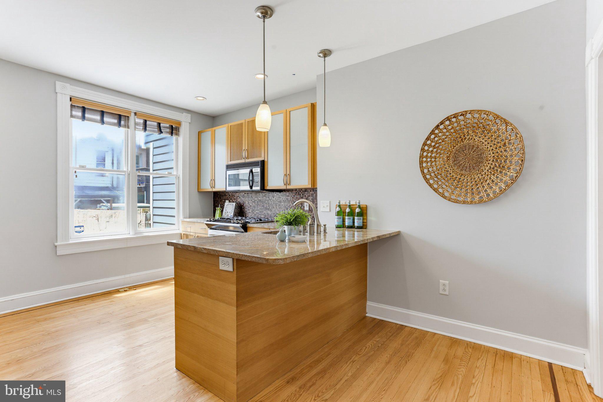 HIGHLANDTOWN - Residential