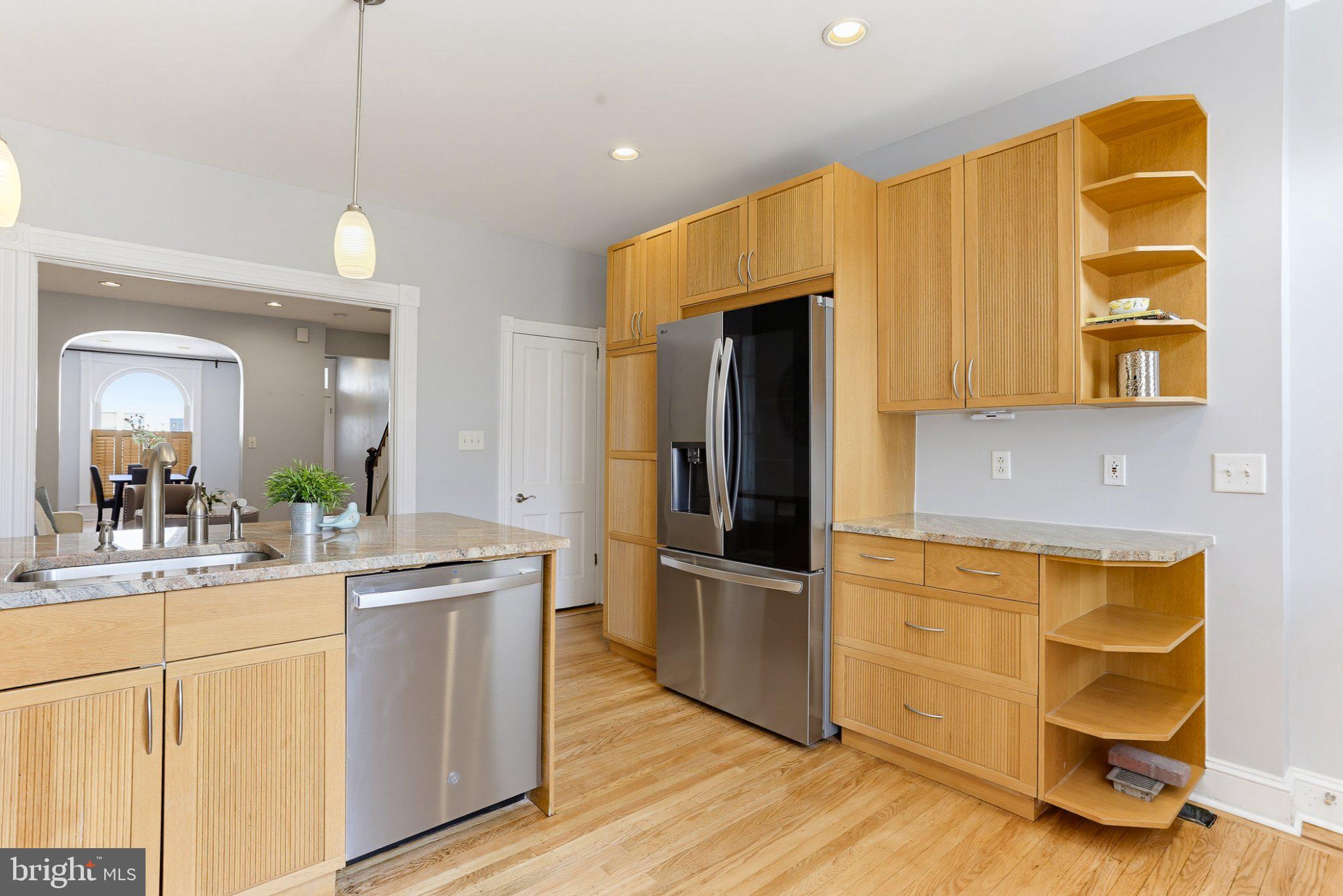 HIGHLANDTOWN - Residential