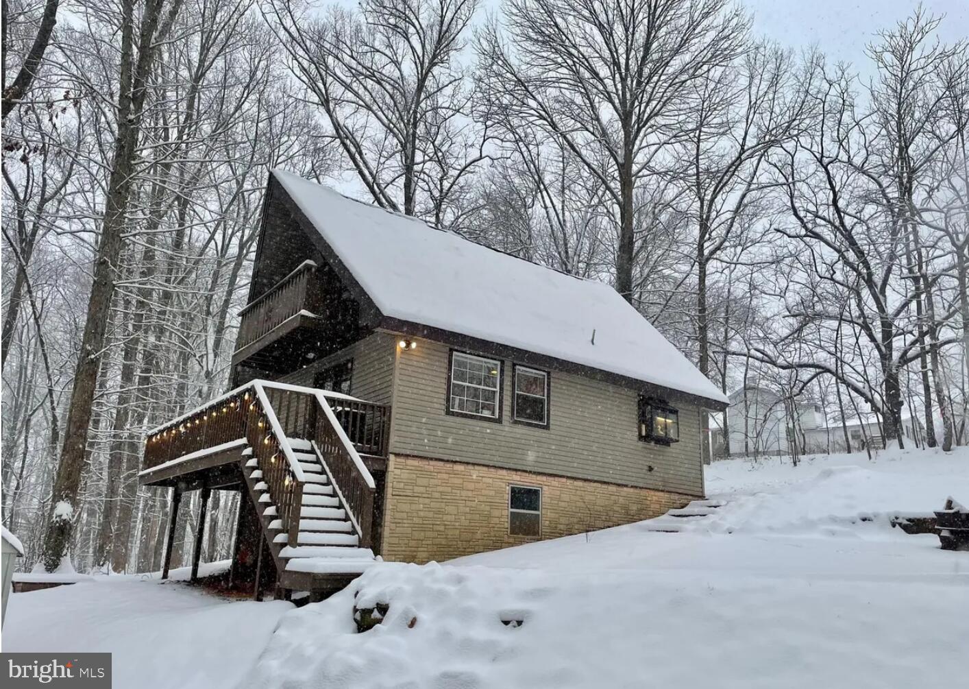 WHITE OAK LAKE - Residential