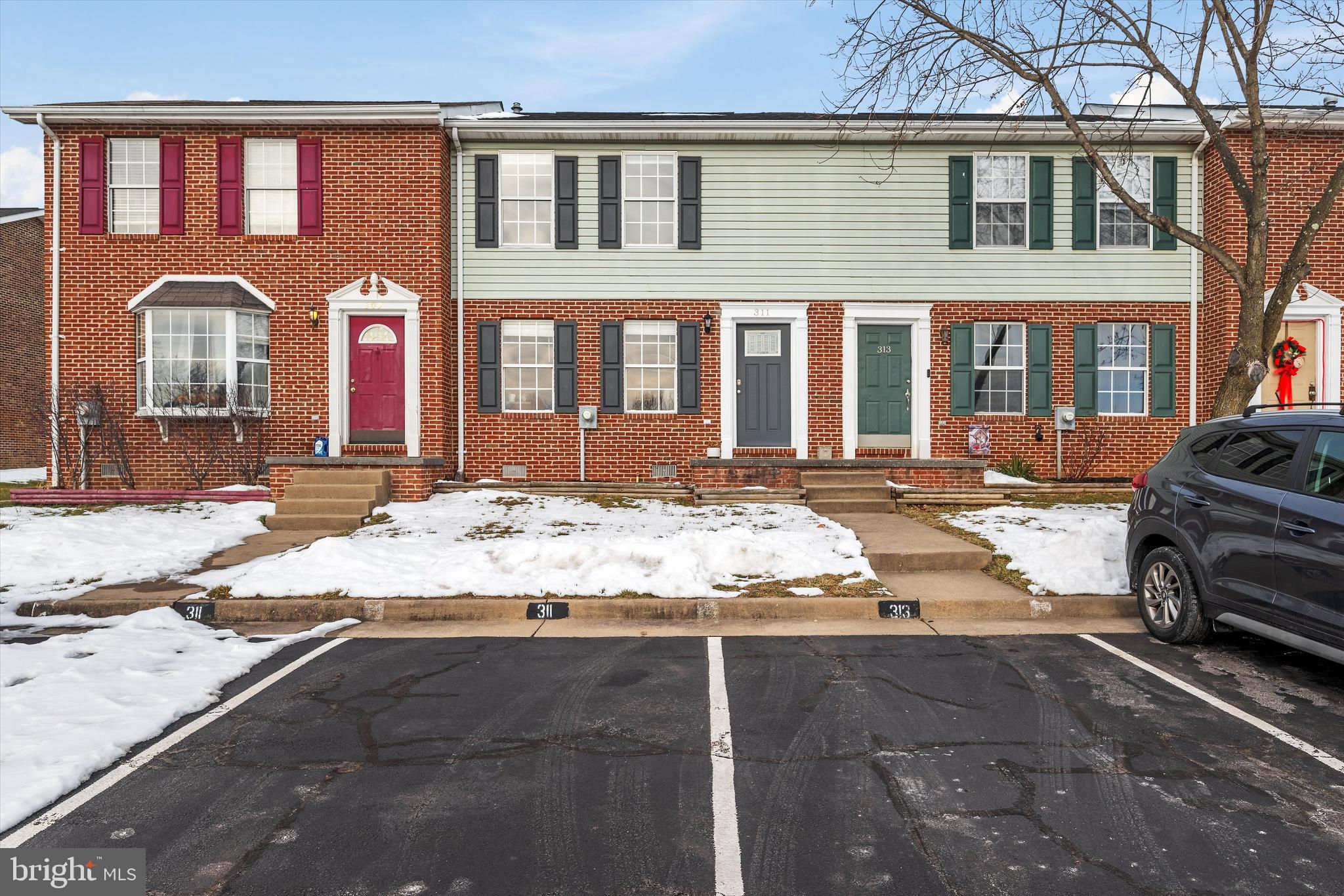 BROOKLAND HEIGHTS - Residential