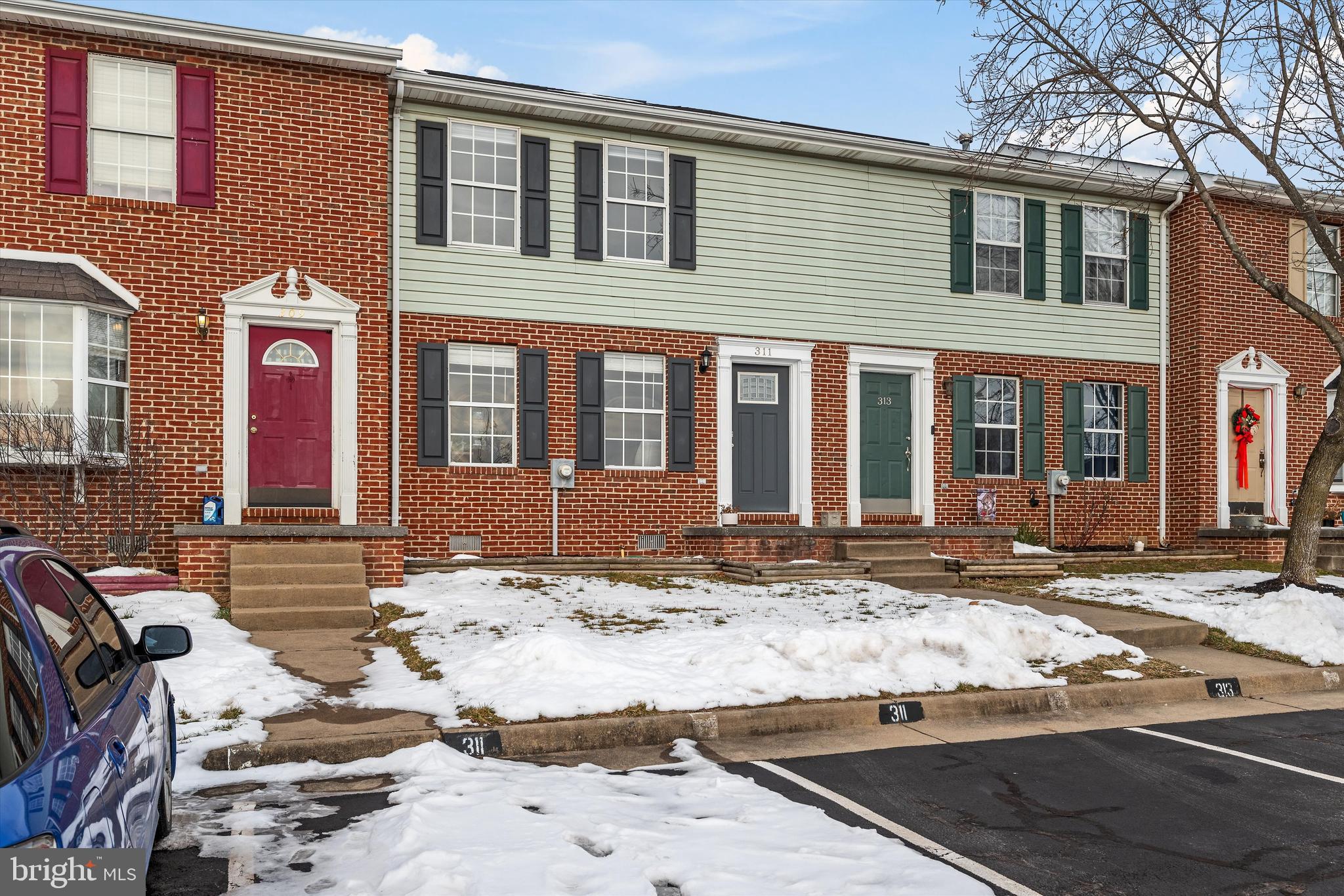 BROOKLAND HEIGHTS - Residential