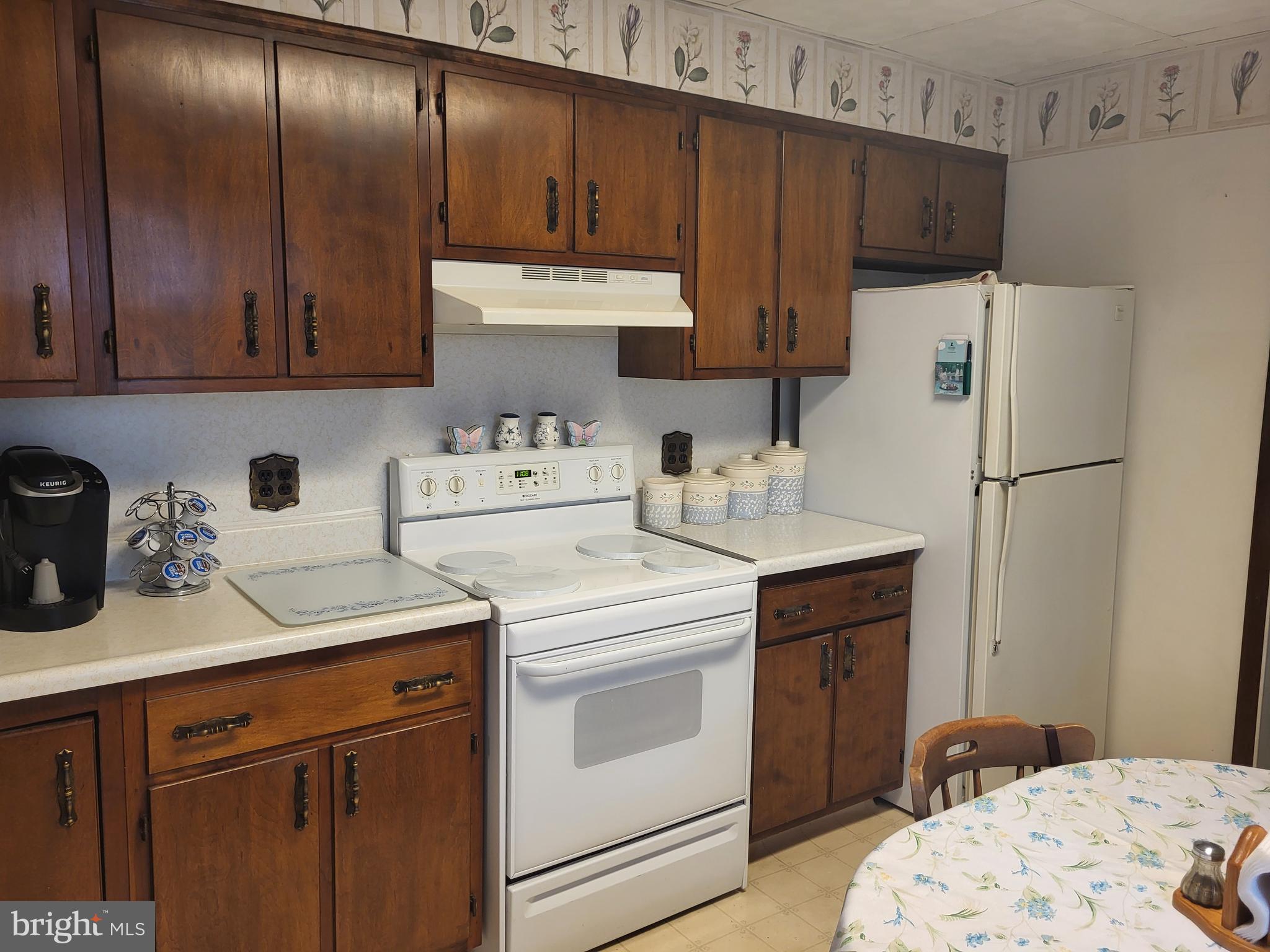 POTTSVILLE - Residential