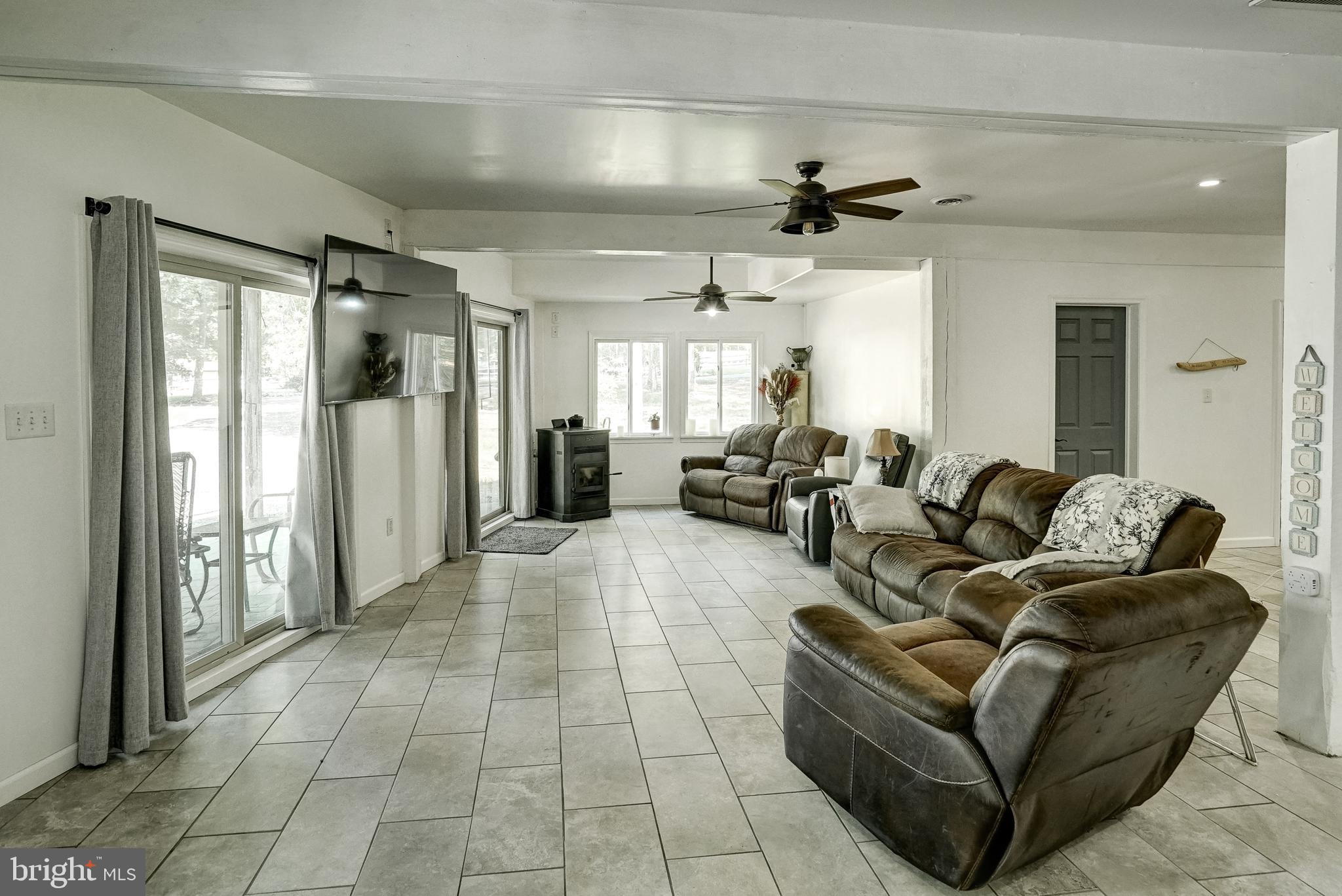 WINDWOOD COVES - Residential