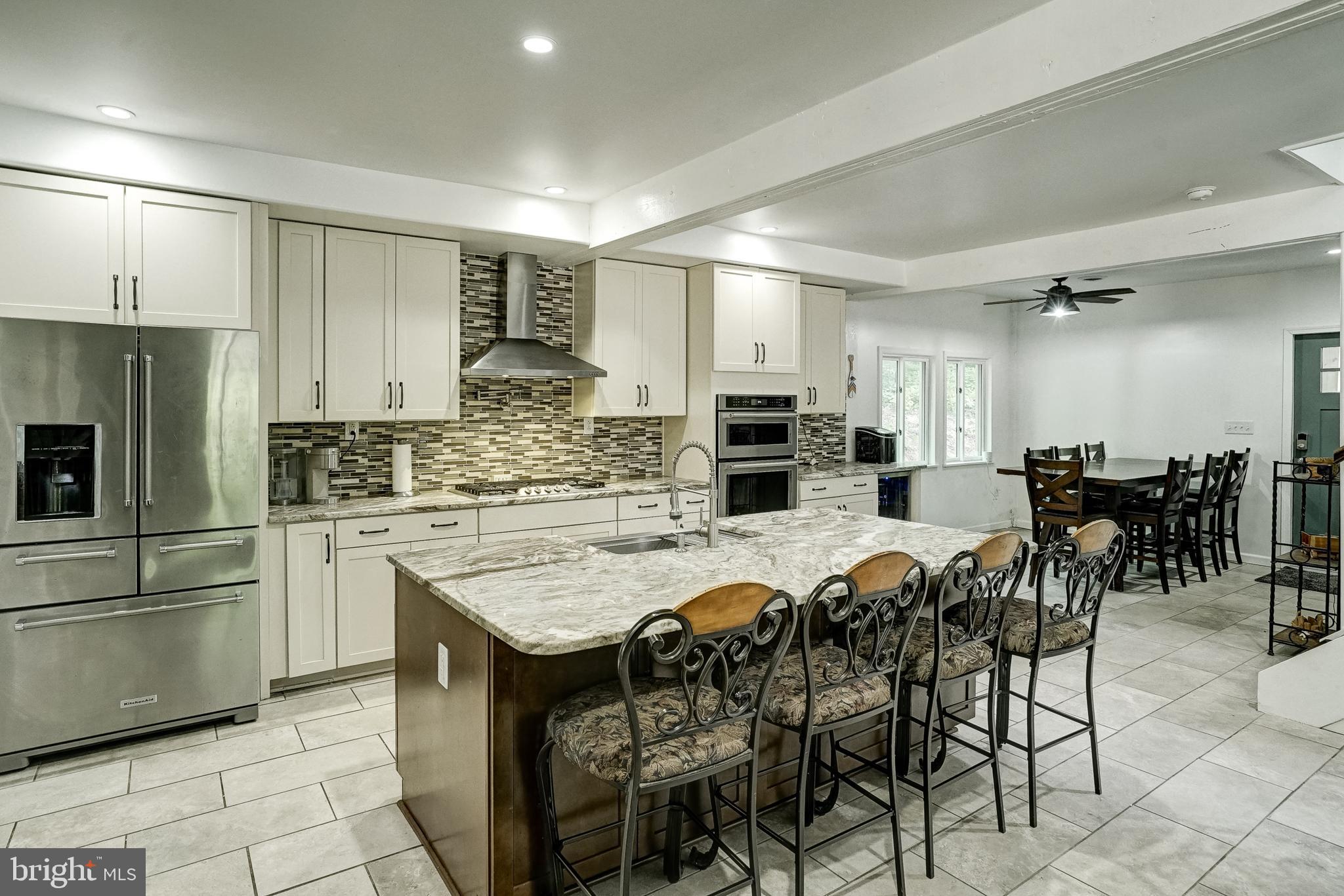 WINDWOOD COVES - Residential