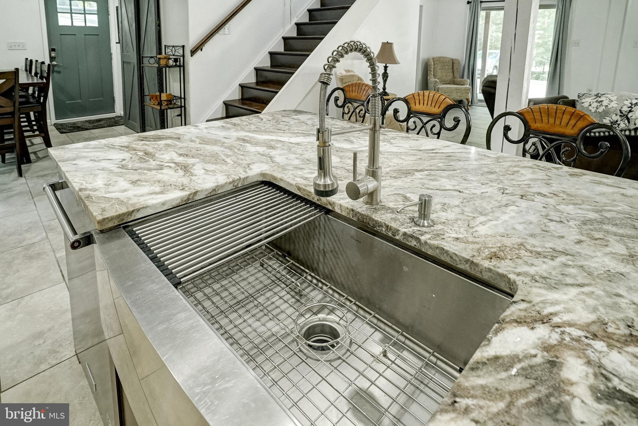 WINDWOOD COVES - Residential
