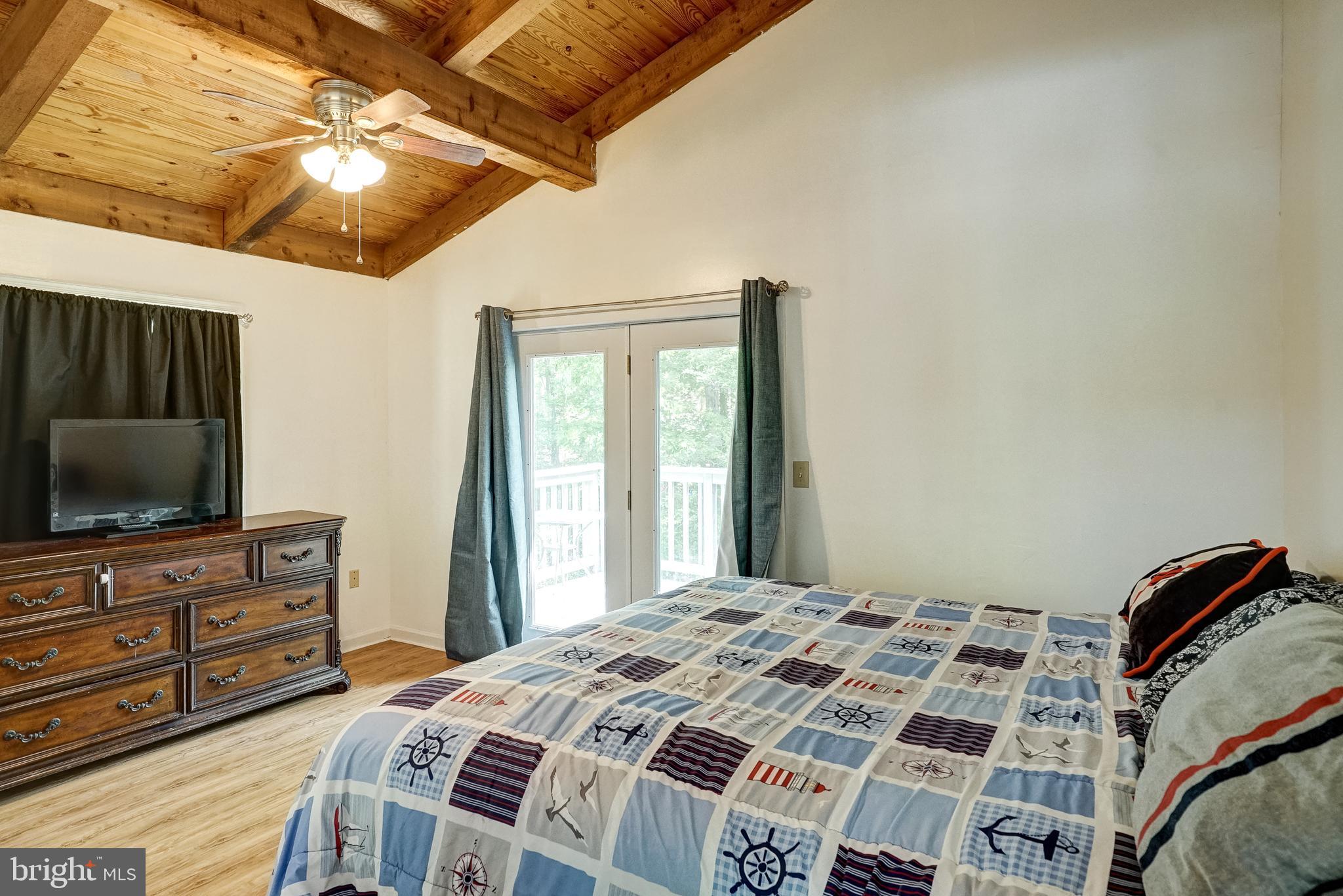 WINDWOOD COVES - Residential