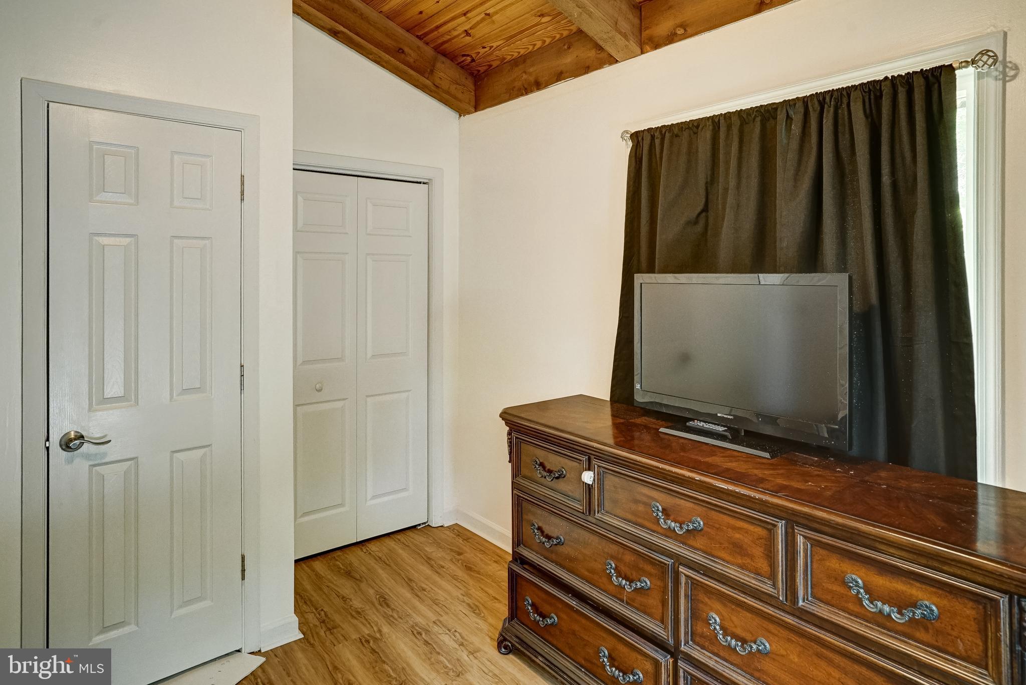WINDWOOD COVES - Residential