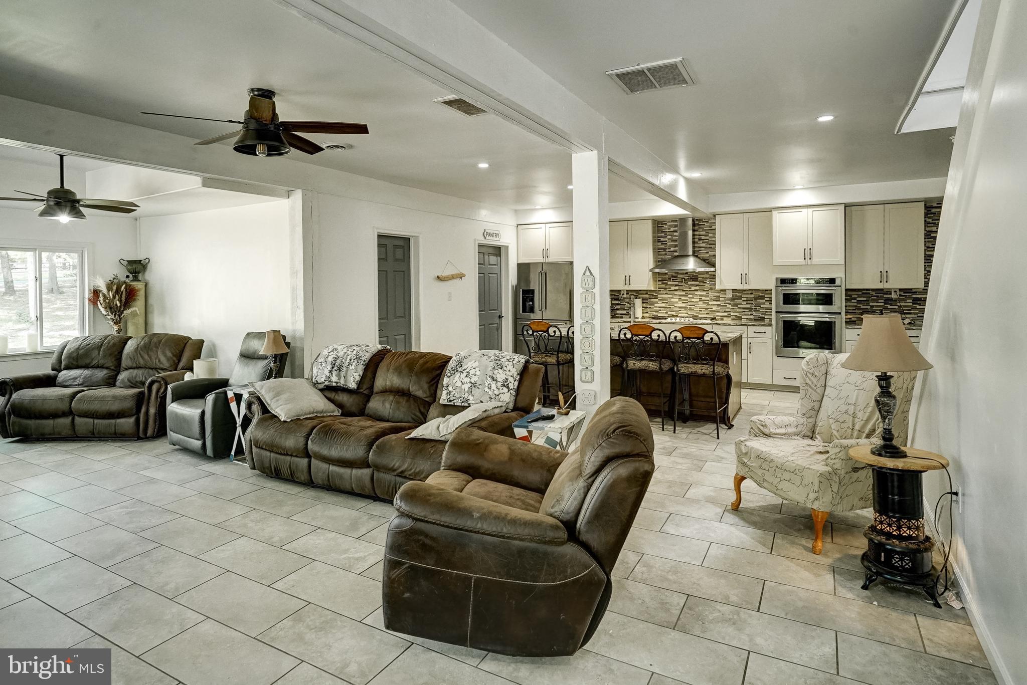 WINDWOOD COVES - Residential