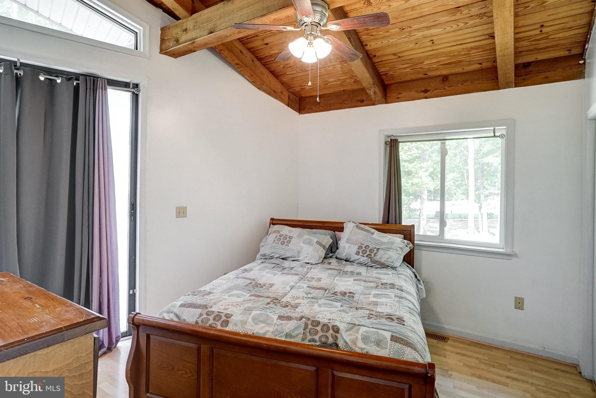 WINDWOOD COVES - Residential