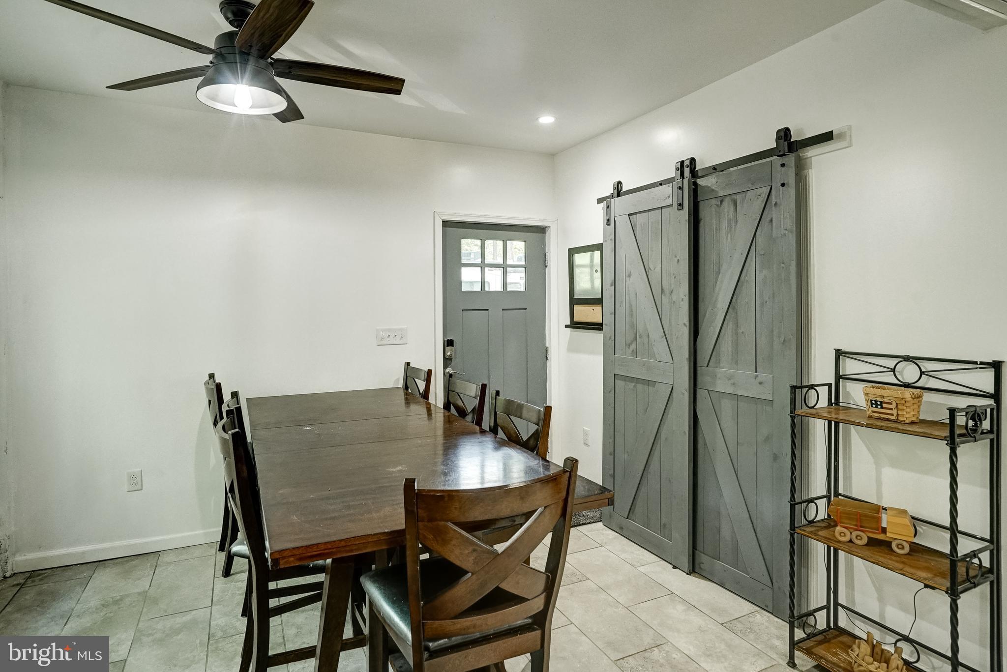 WINDWOOD COVES - Residential