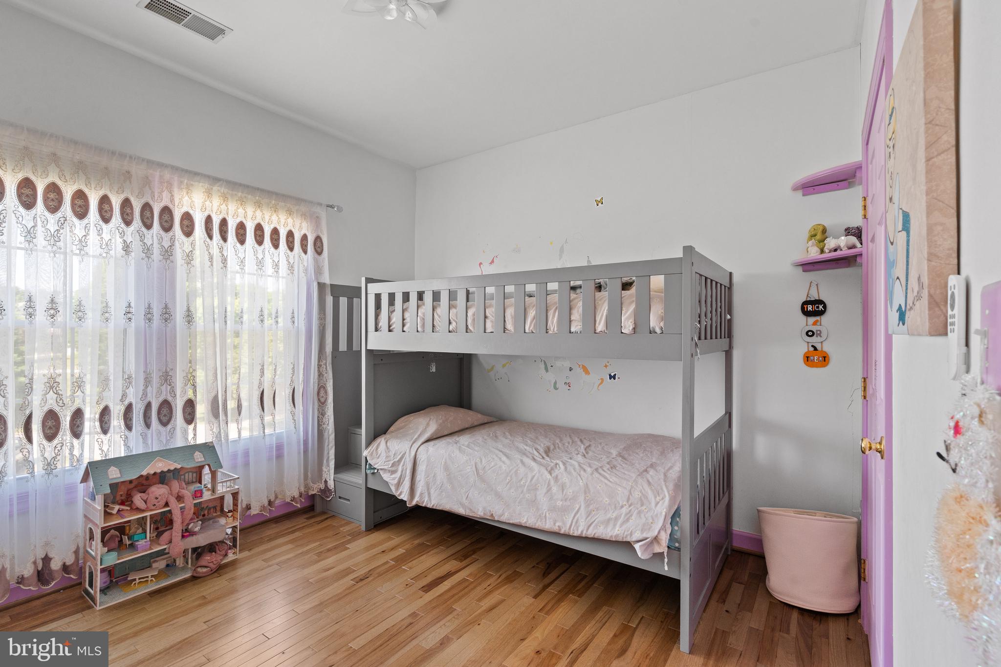 LYNDWOOD - Residential