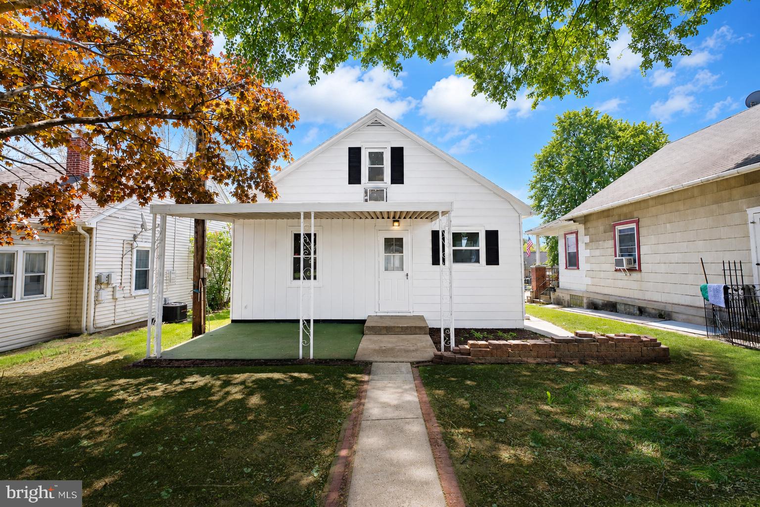 PALMDALE - Residential