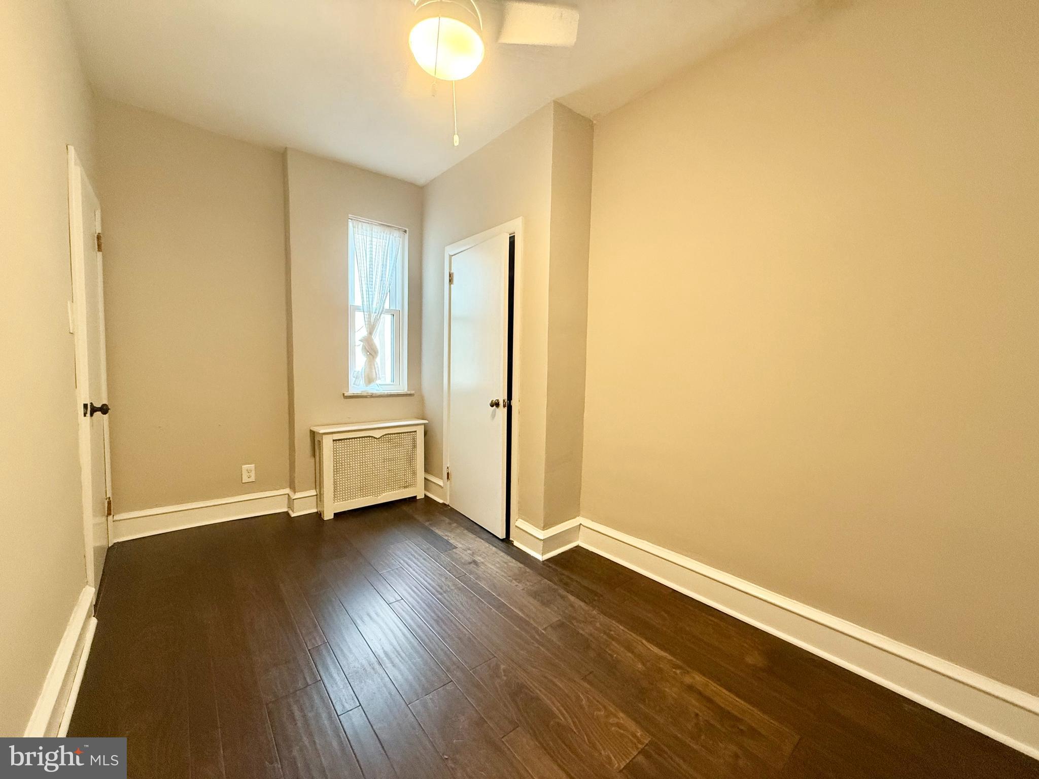 LOWER MOYAMENSING - Residential Lease