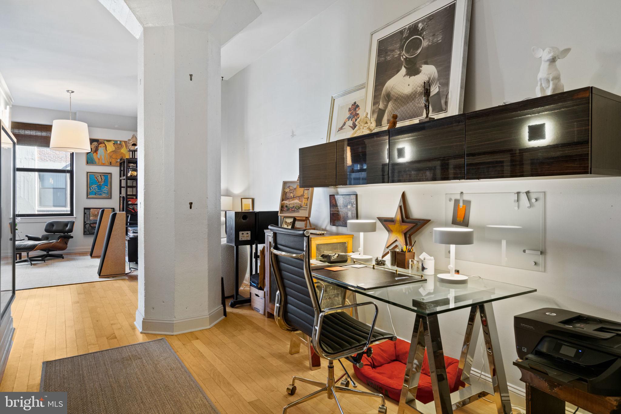 AVENUE OF THE ARTS - Residential