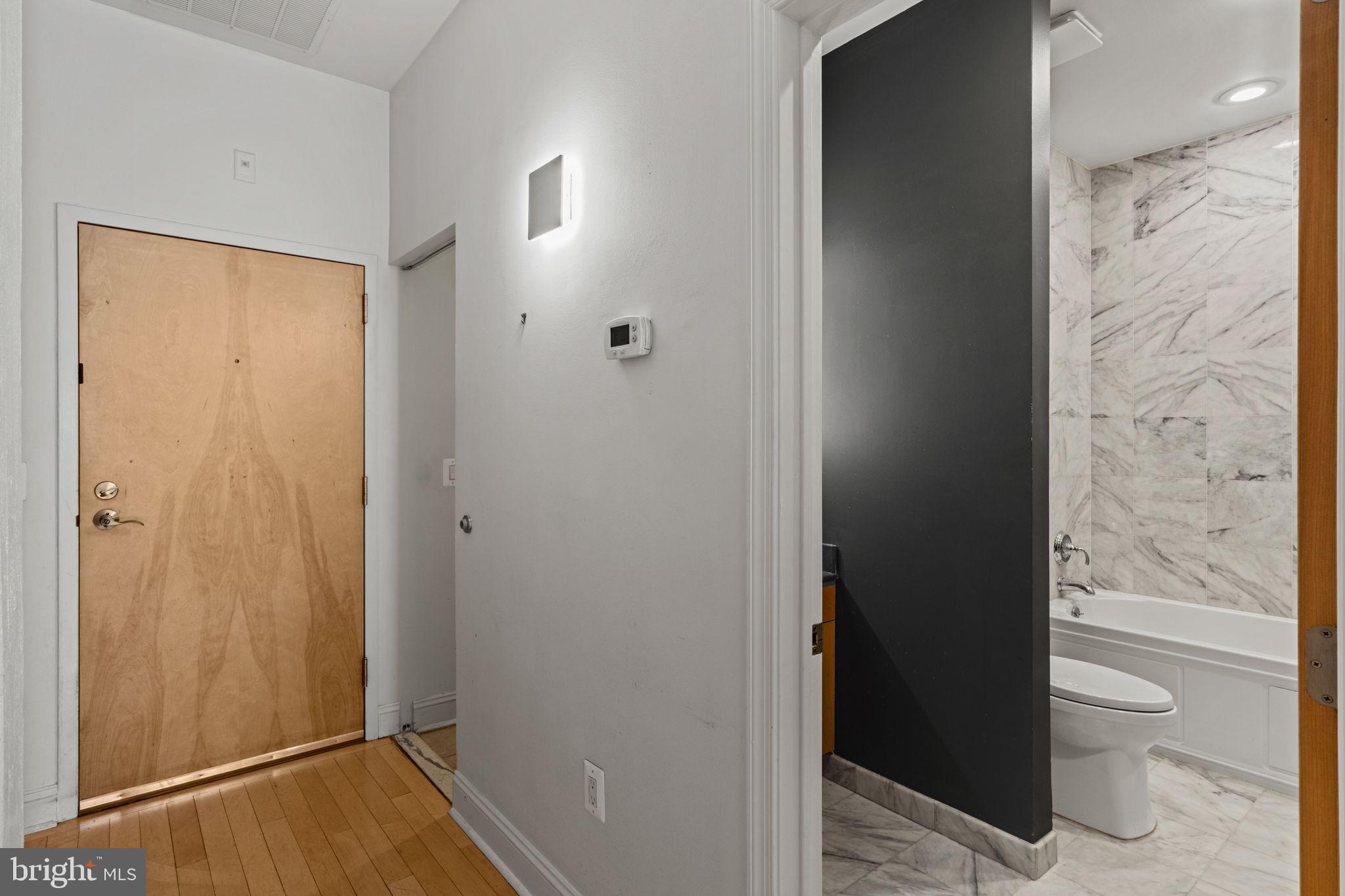 AVENUE OF THE ARTS - Residential