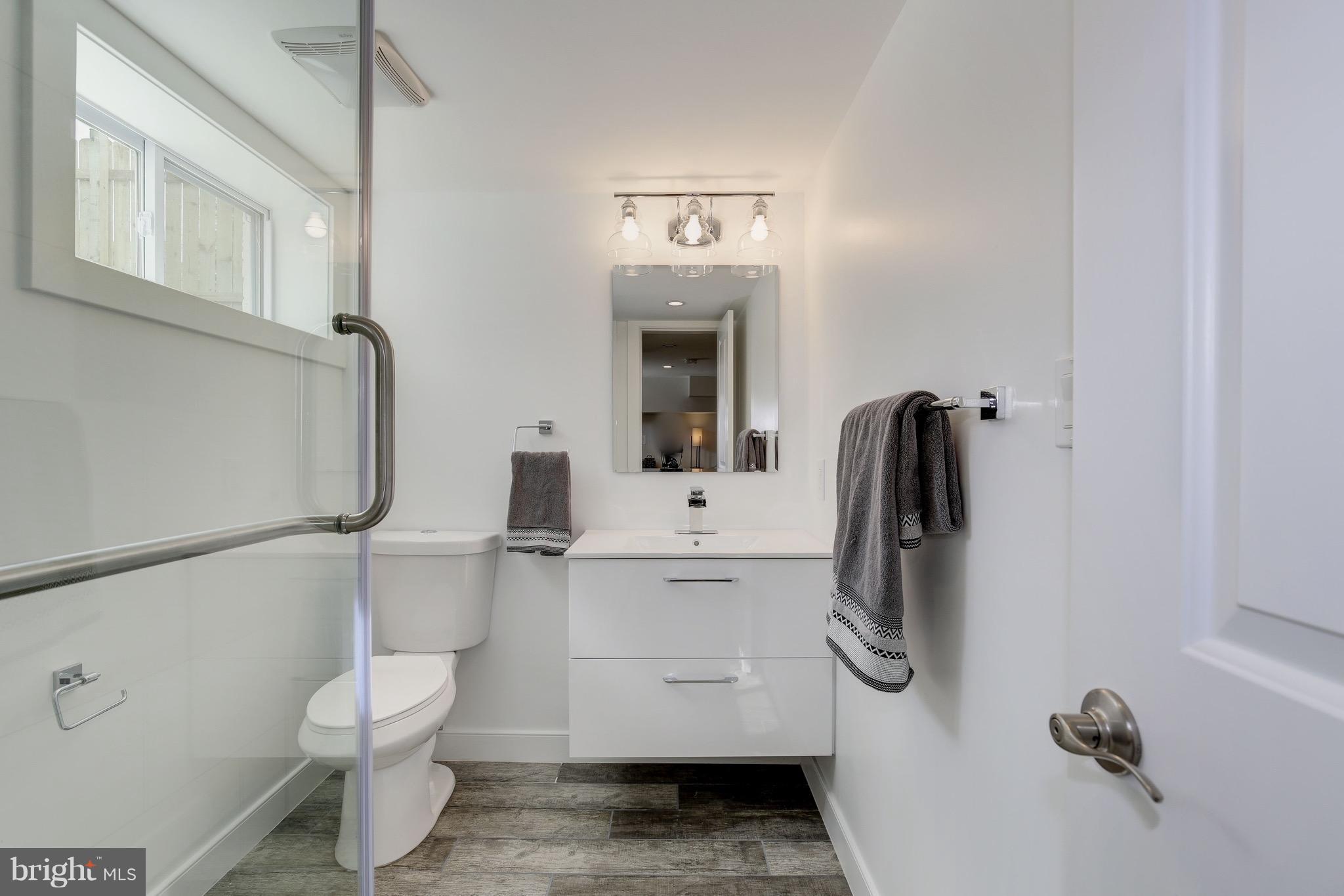 SILVER SPRING - Residential