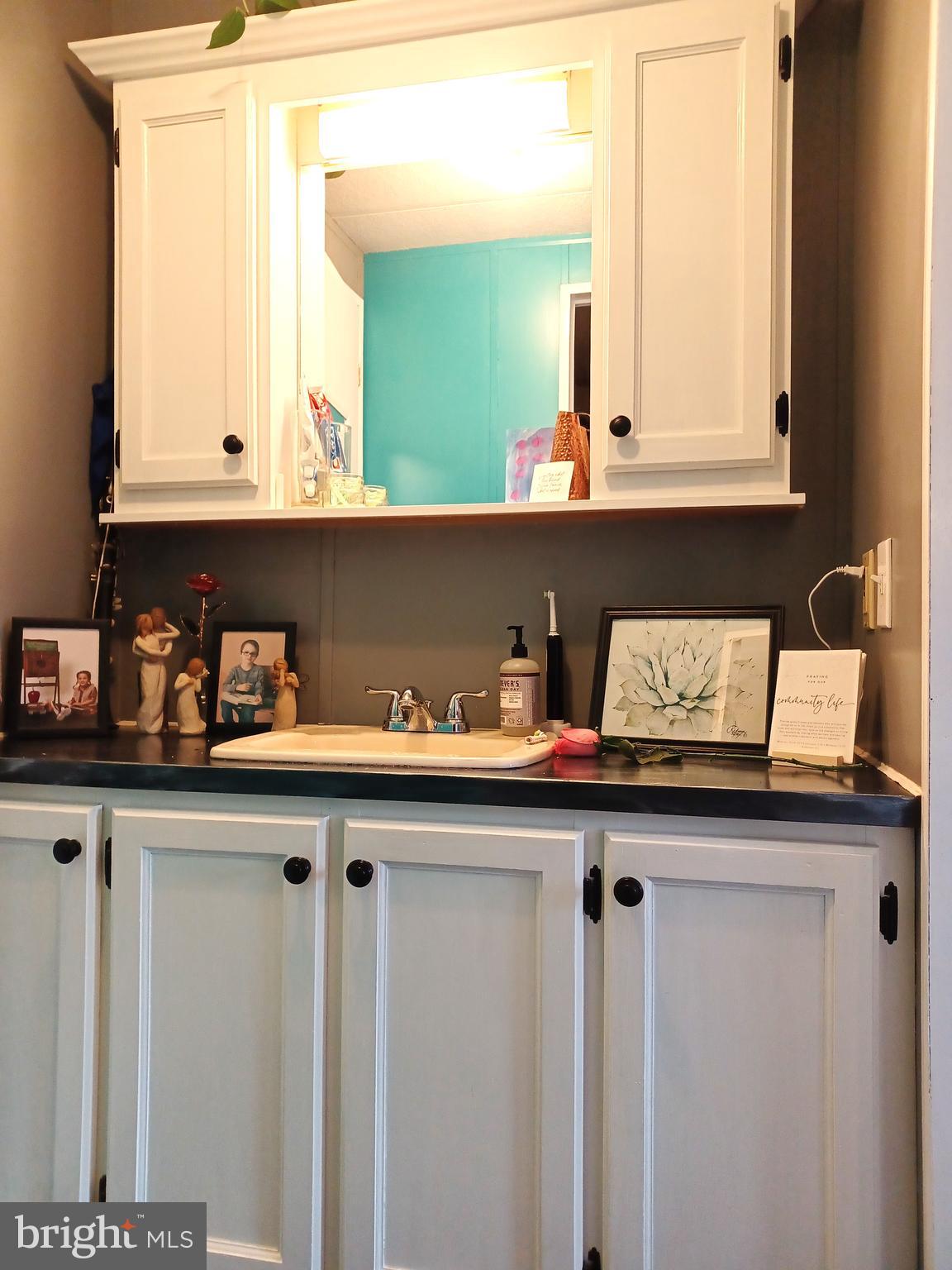 STONEY HILL MHP - Residential