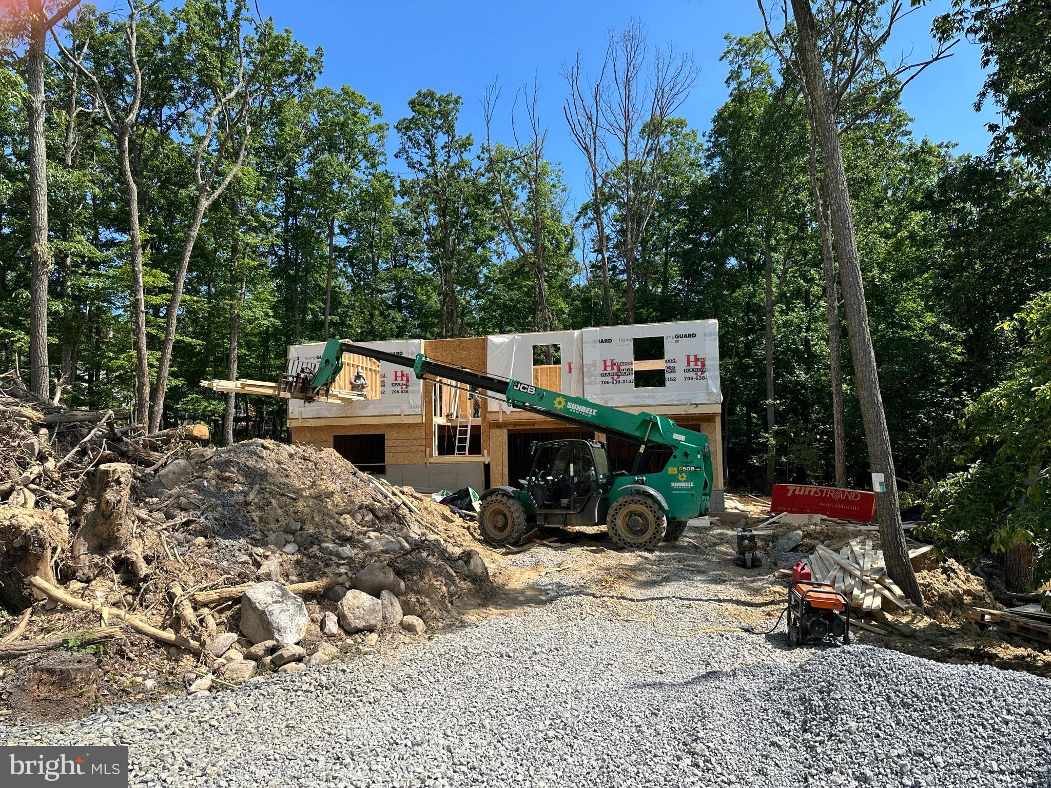 SHAWNEELAND - Residential