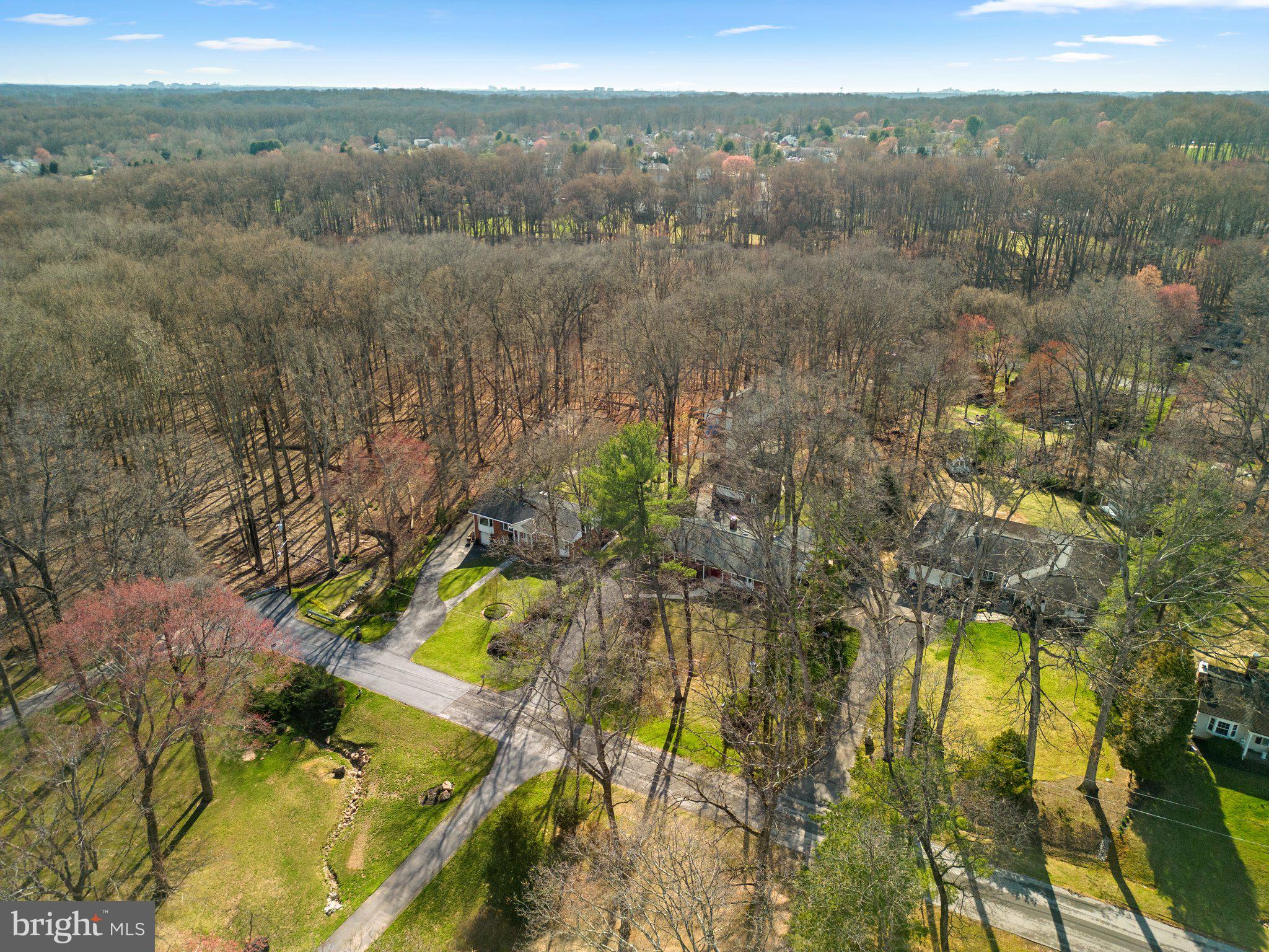 OAK SPRINGS - Residential