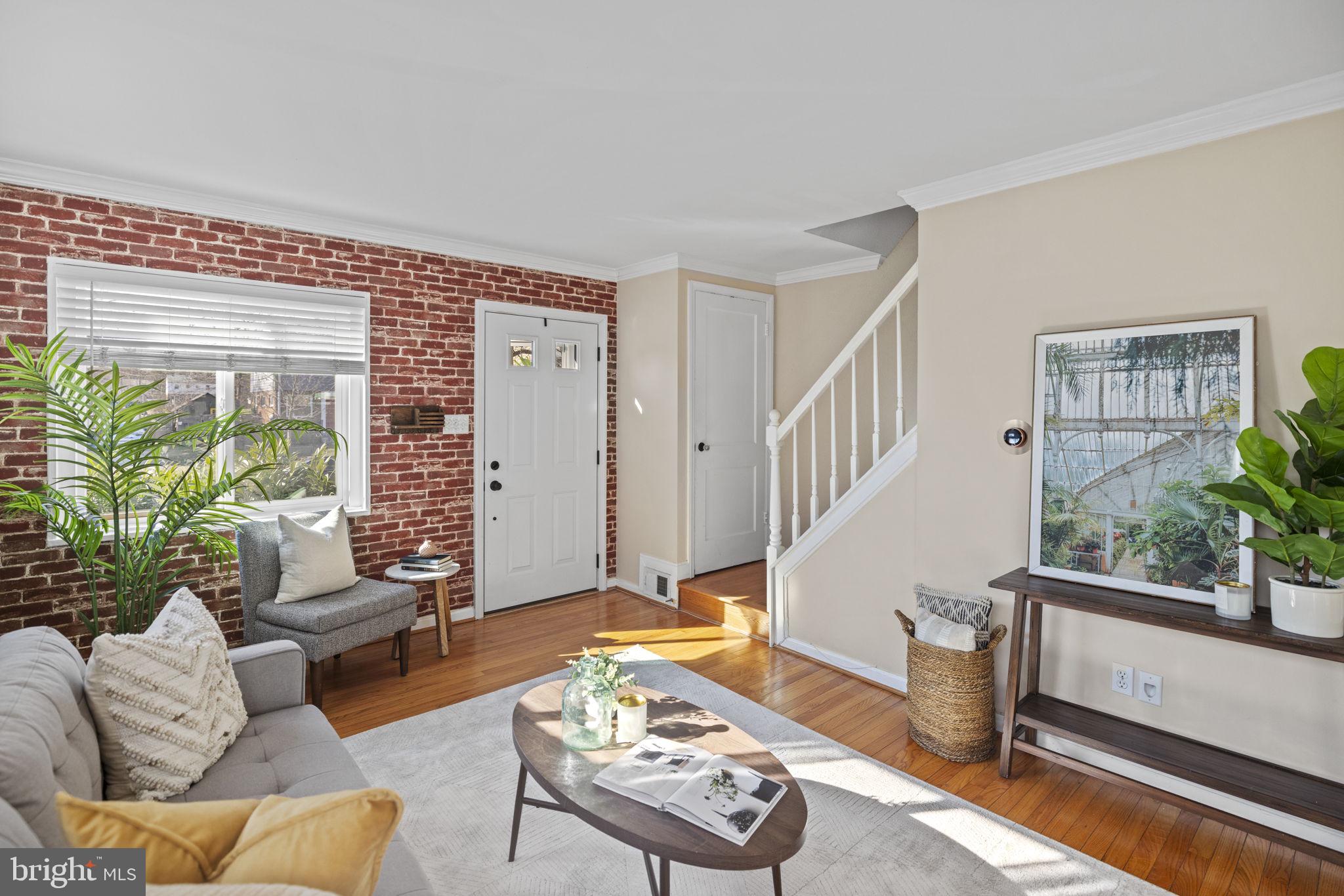 BEACON MANOR - Residential