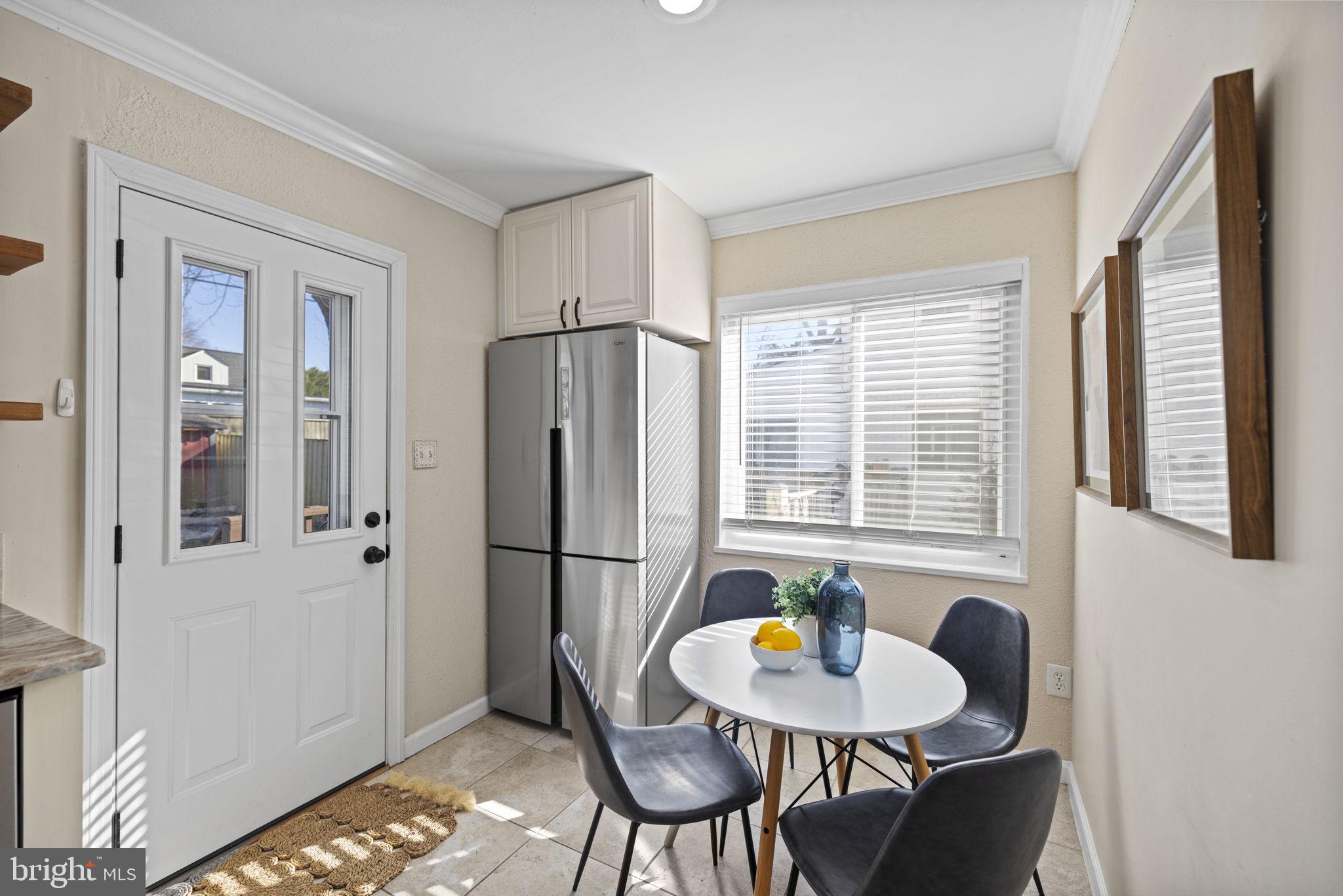 BEACON MANOR - Residential