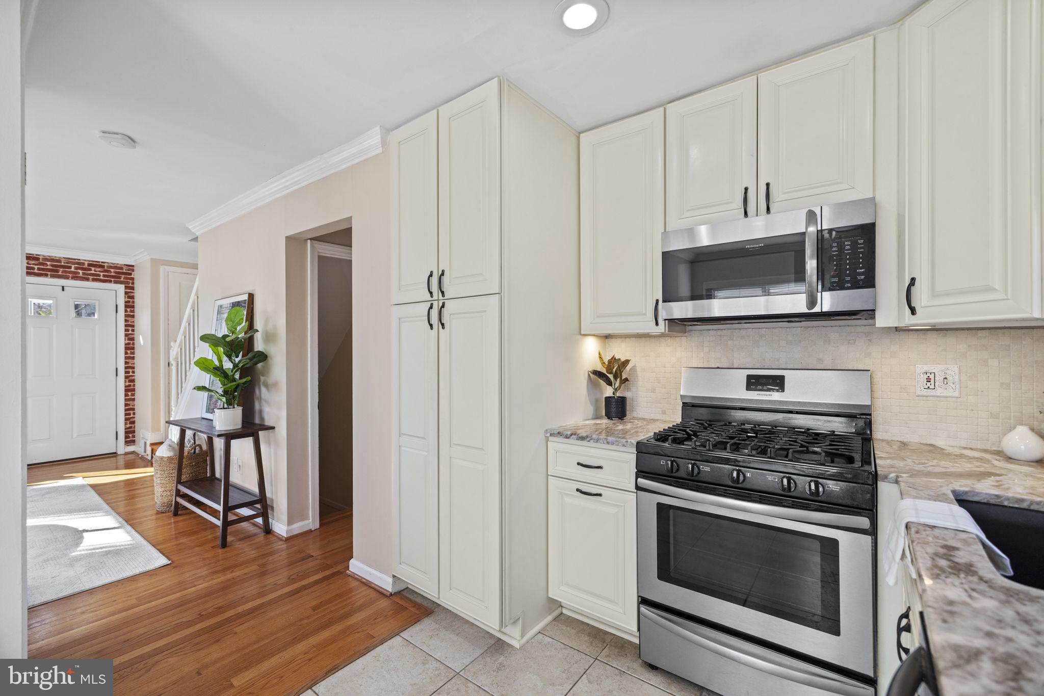BEACON MANOR - Residential