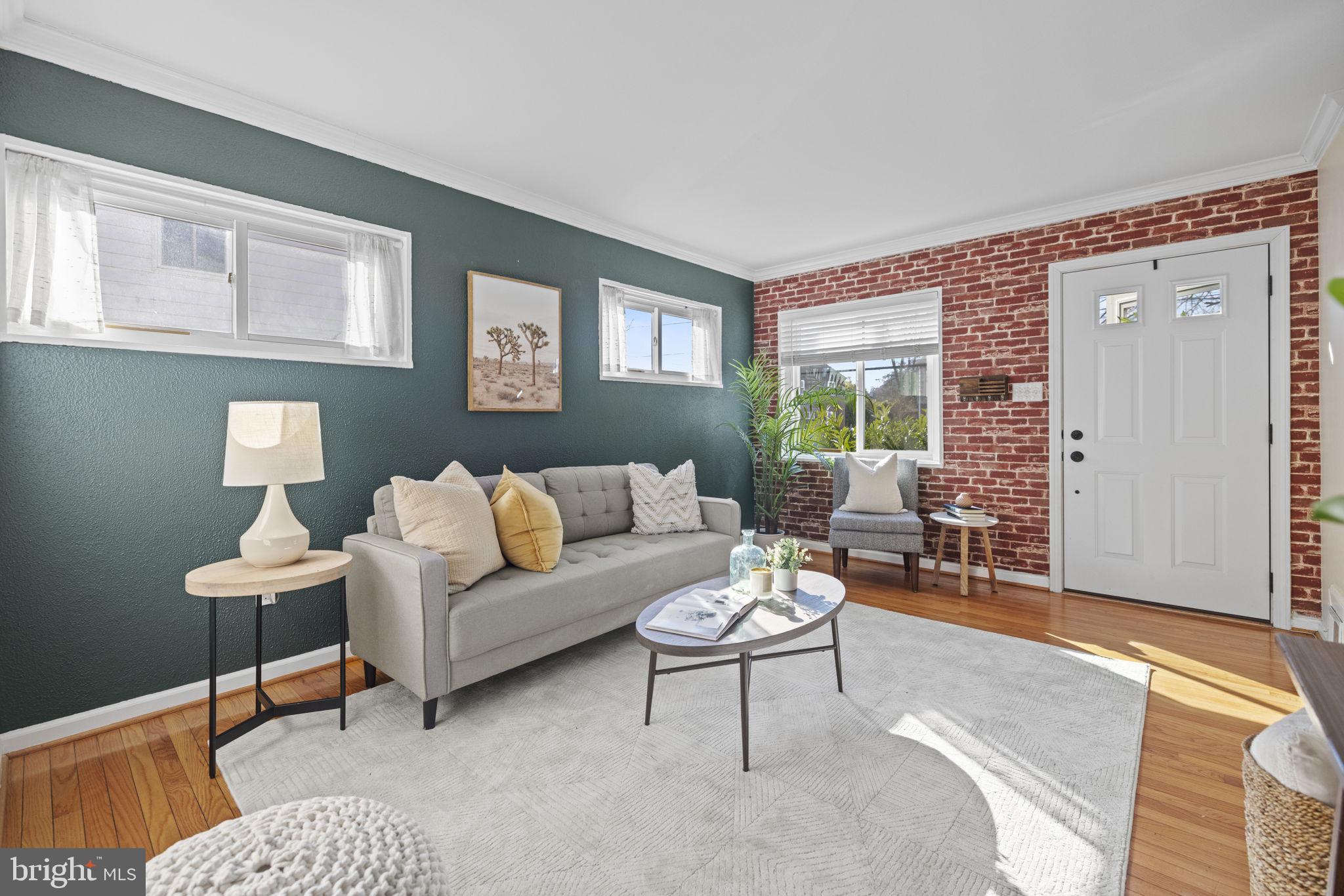 BEACON MANOR - Residential