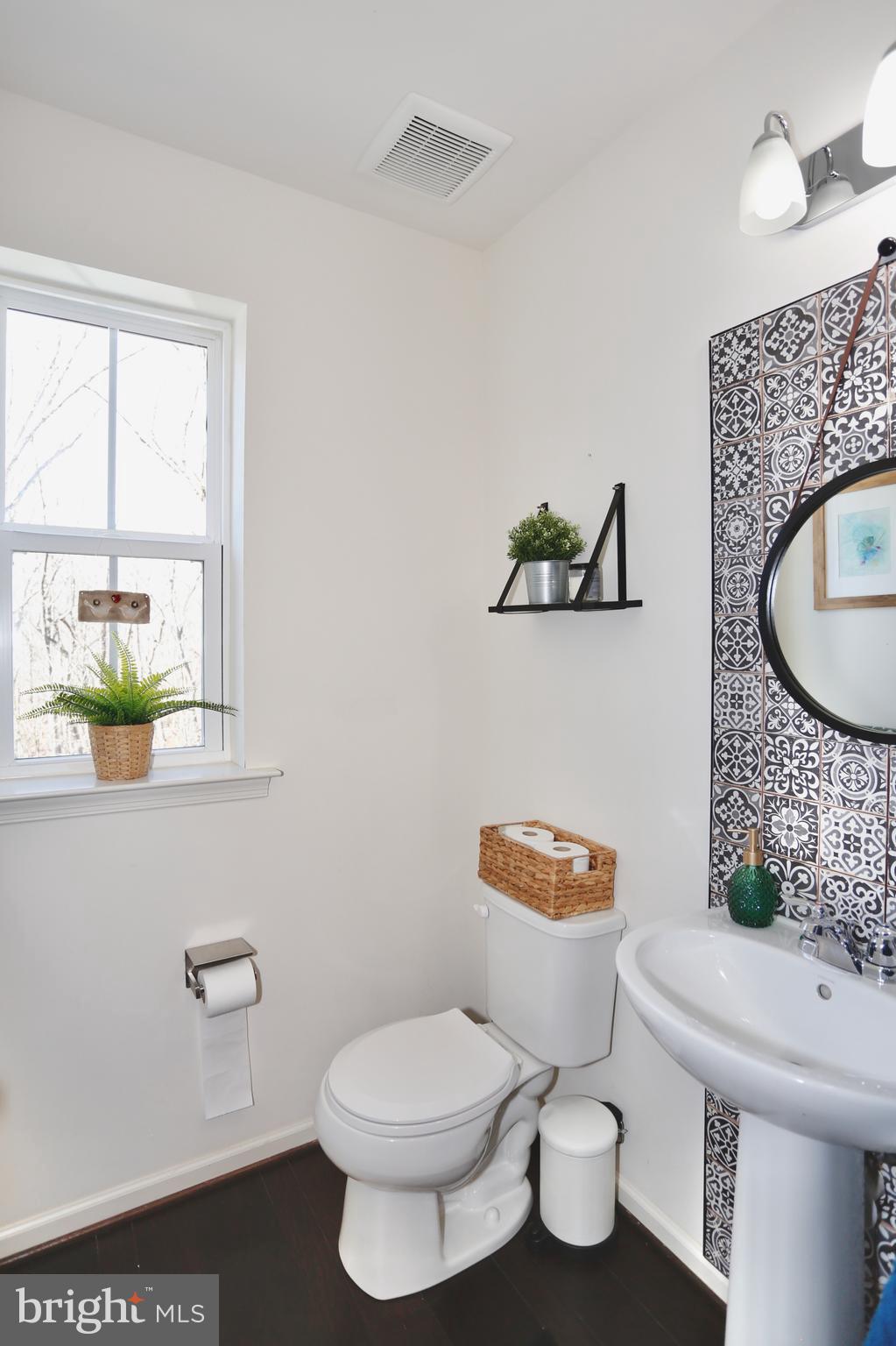 RIVERWALK AT CROFTON - Residential Lease
