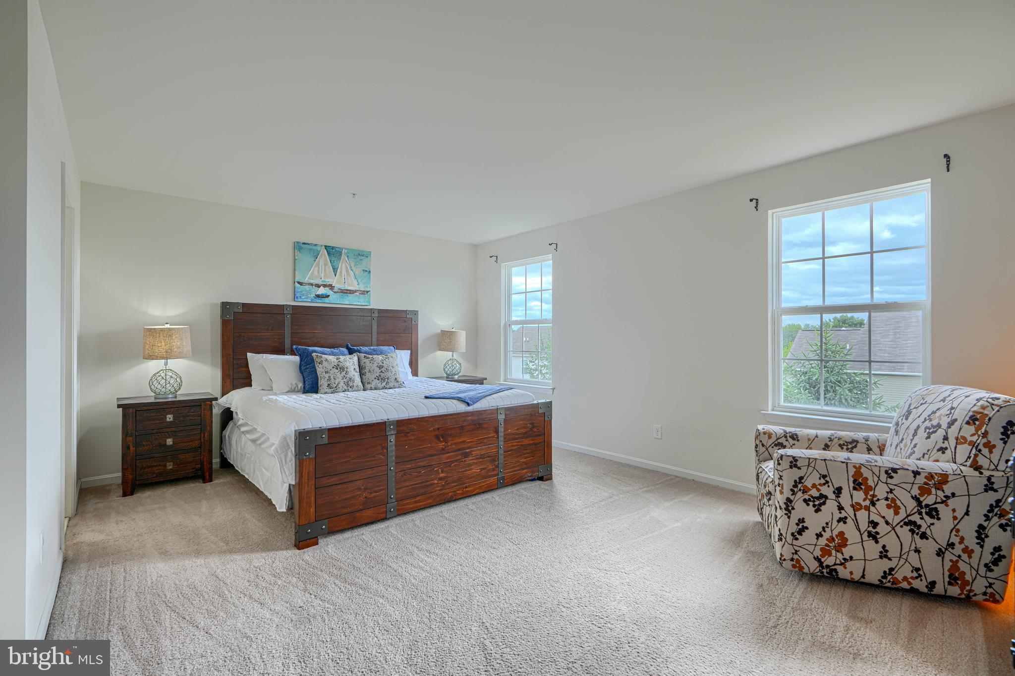 CREEKSIDE - Residential