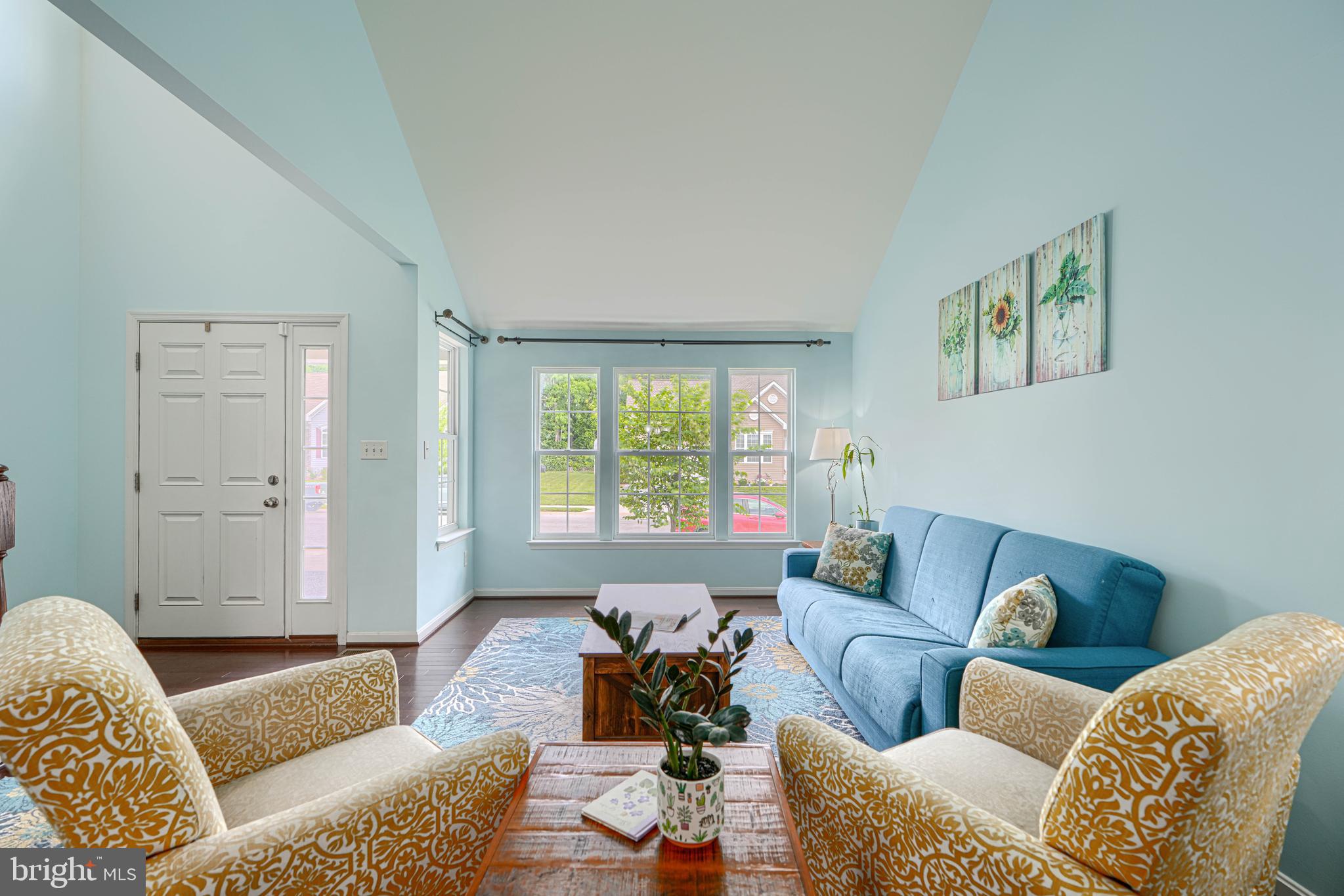 CREEKSIDE - Residential