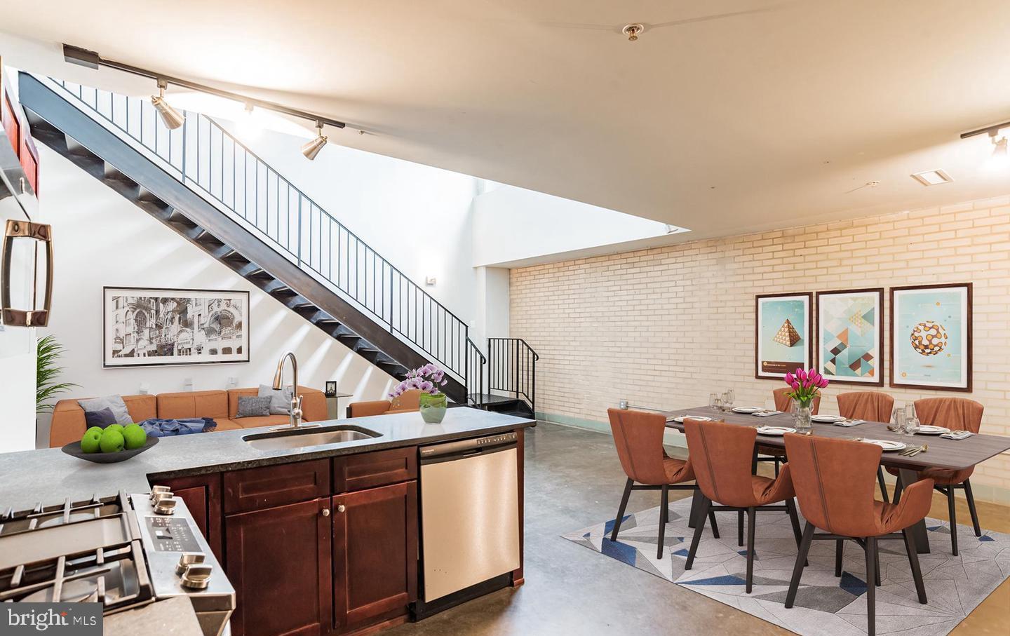COLUMBIA HEIGHTS - Residential