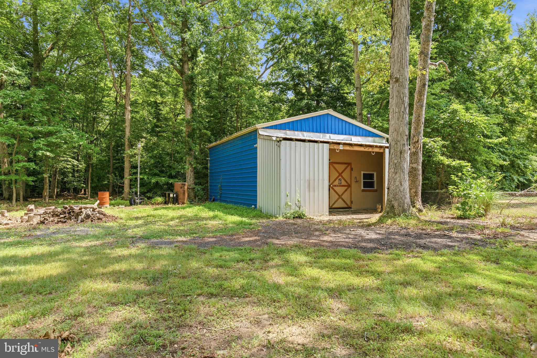 LAUREL ACRES SUB - Residential