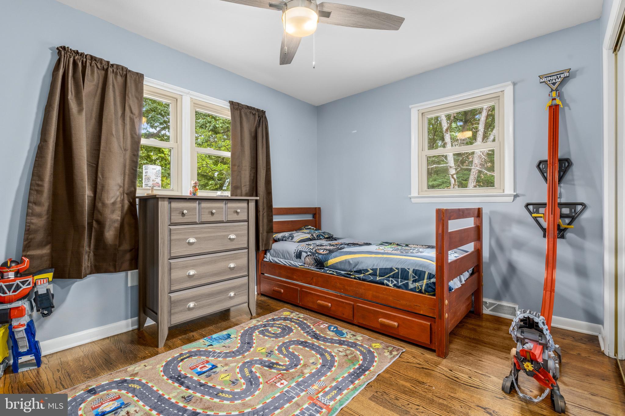 LAUREL ACRES SUB - Residential