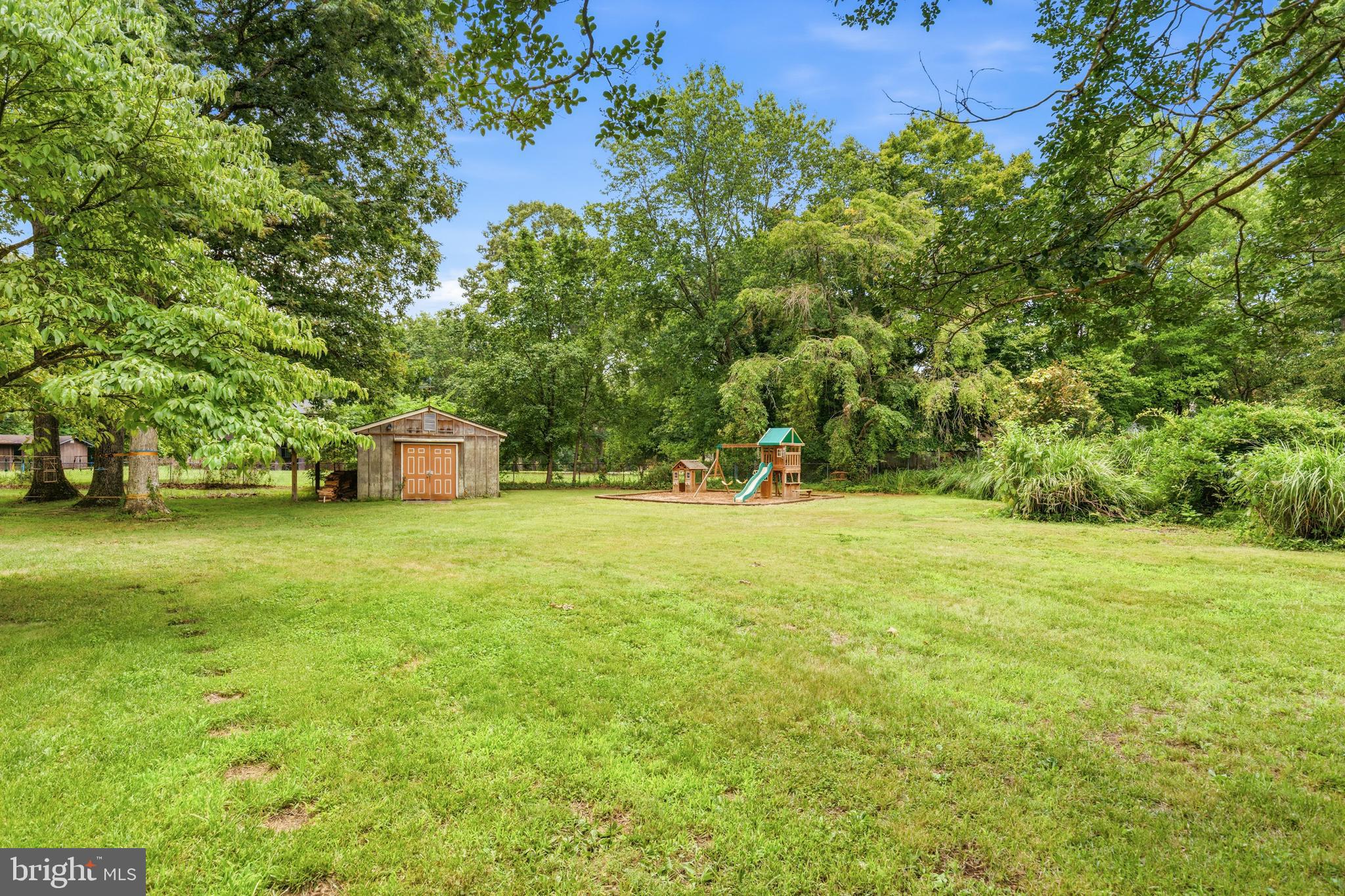 LAUREL ACRES SUB - Residential