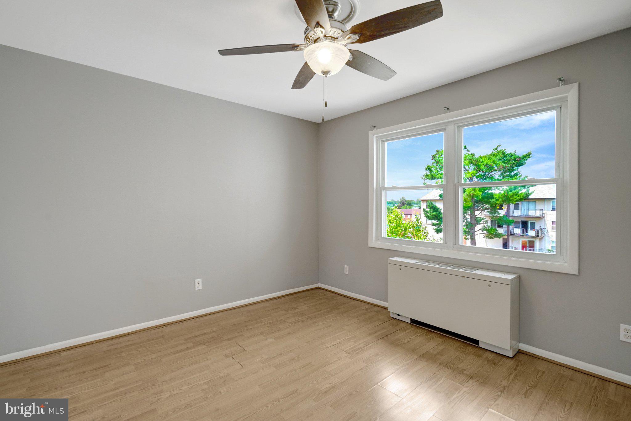 PINEWOOD SOUTH - Residential