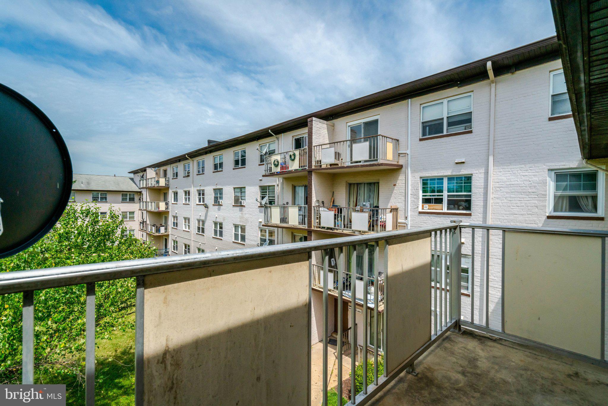 PINEWOOD SOUTH - Residential